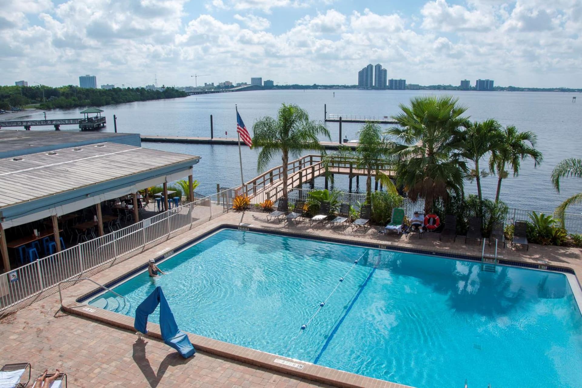 Best Western Fort Myers Waterfront gallery photo in North Fort Myers, FL — image 9
