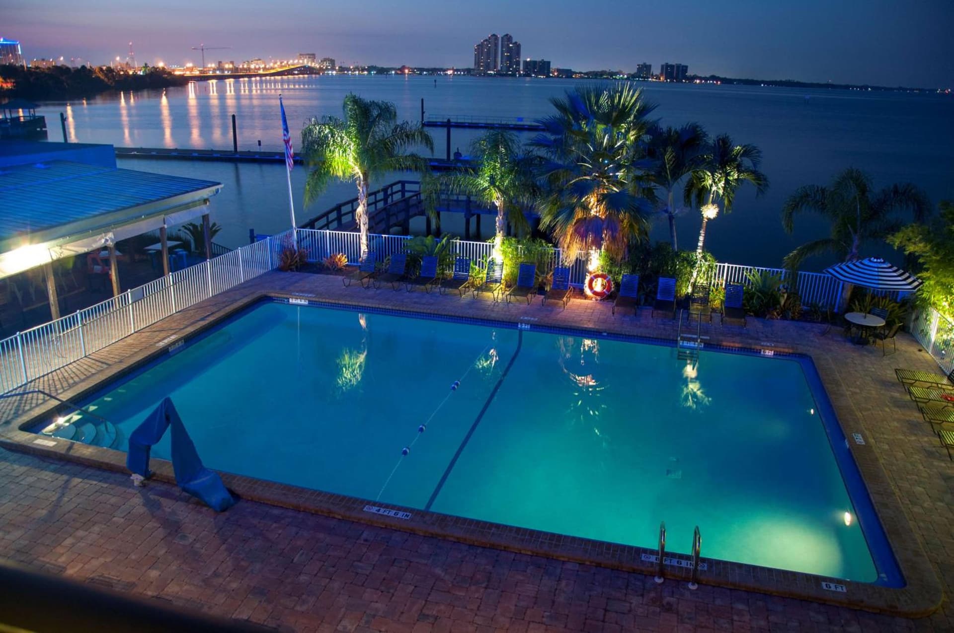 Best Western Fort Myers Waterfront gallery photo in North Fort Myers, FL — image 6