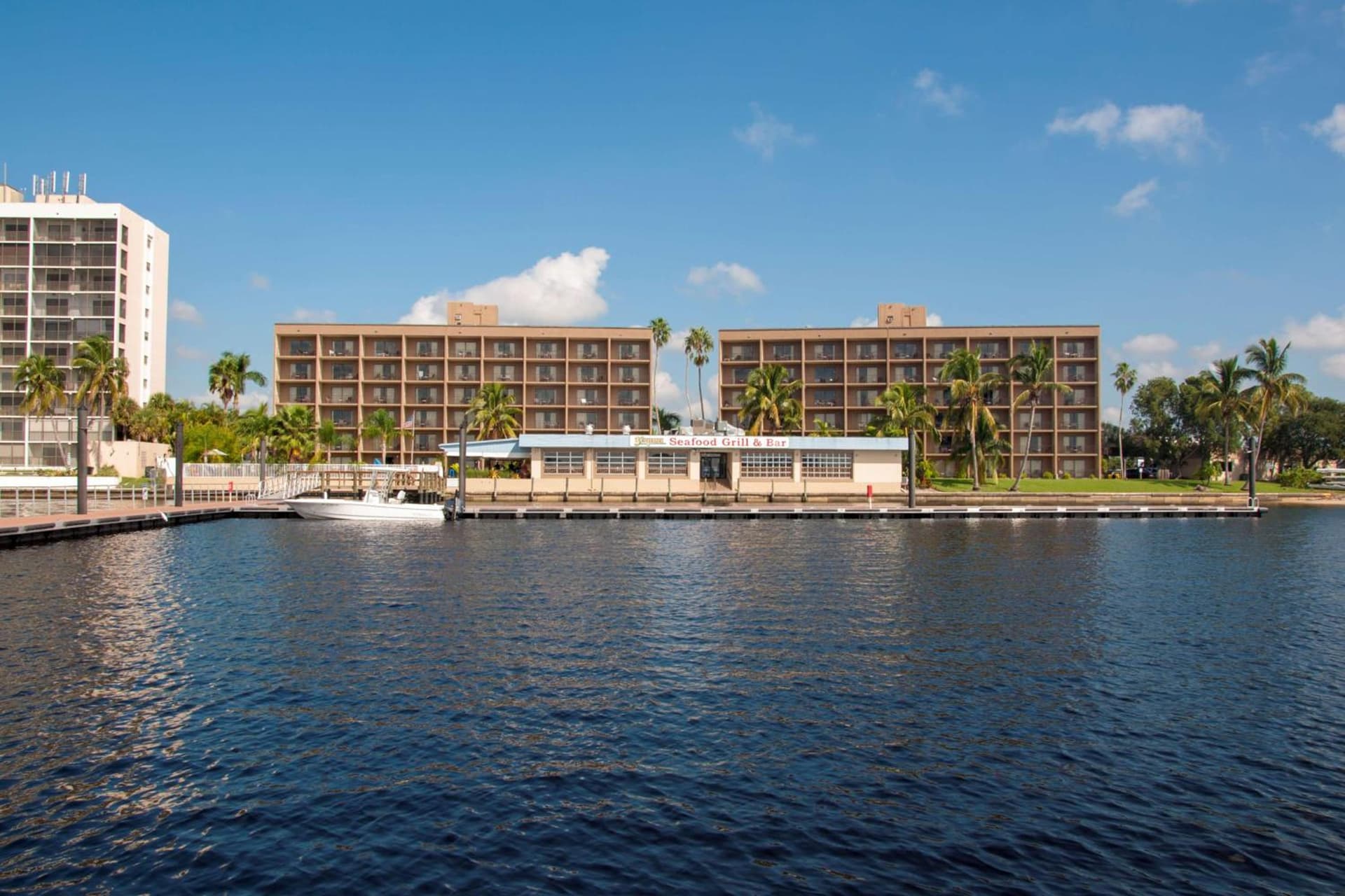 Best Western Fort Myers Waterfront gallery photo in North Fort Myers, FL — image 11