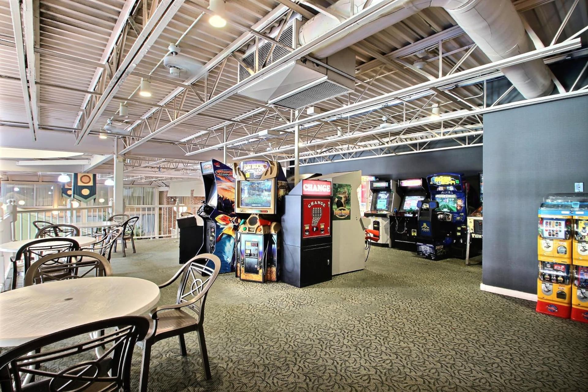 Radisson Hotel and Conference Center Fond du Lac interior in Fond du Lac, WI — gallery photo 2