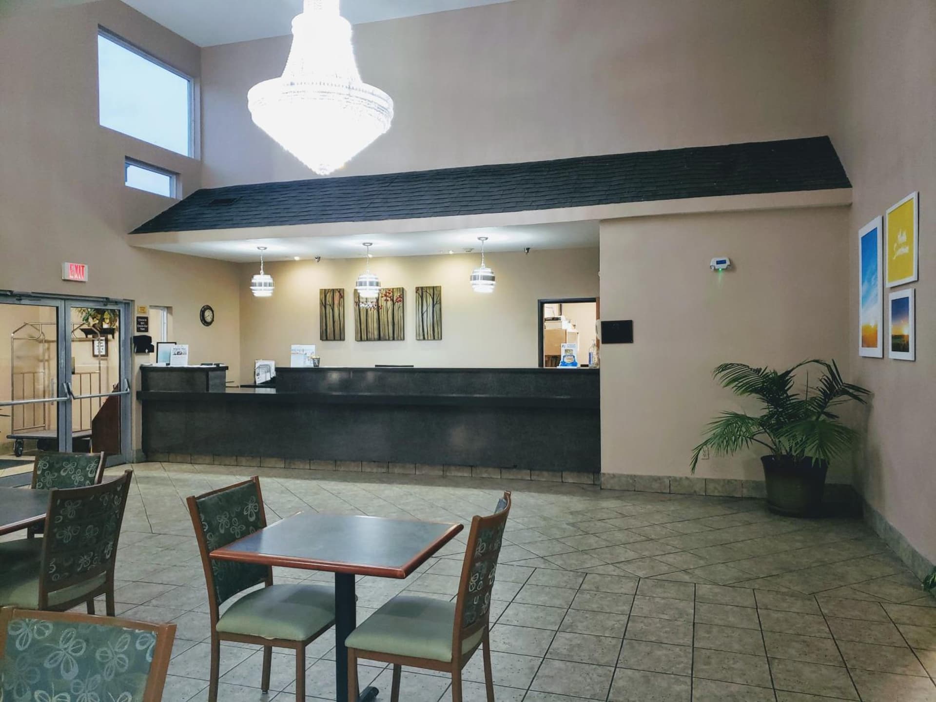 Days Inn & Suites by Wyndham Morris I-80 gallery photo in Morris, IL — image 20