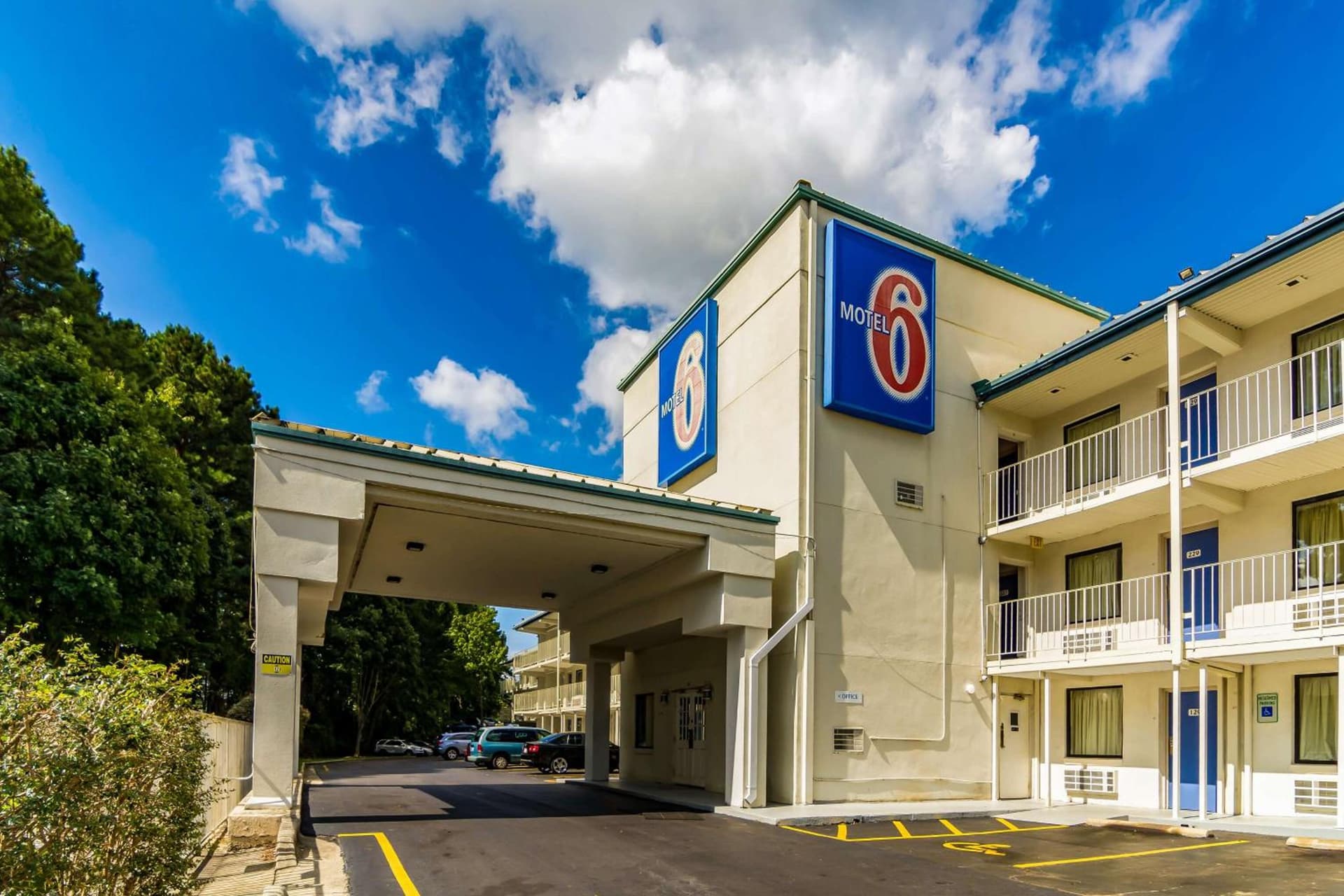 Motel 6-Raleigh, NC - Cary gallery photo in Cary, NC — image 20