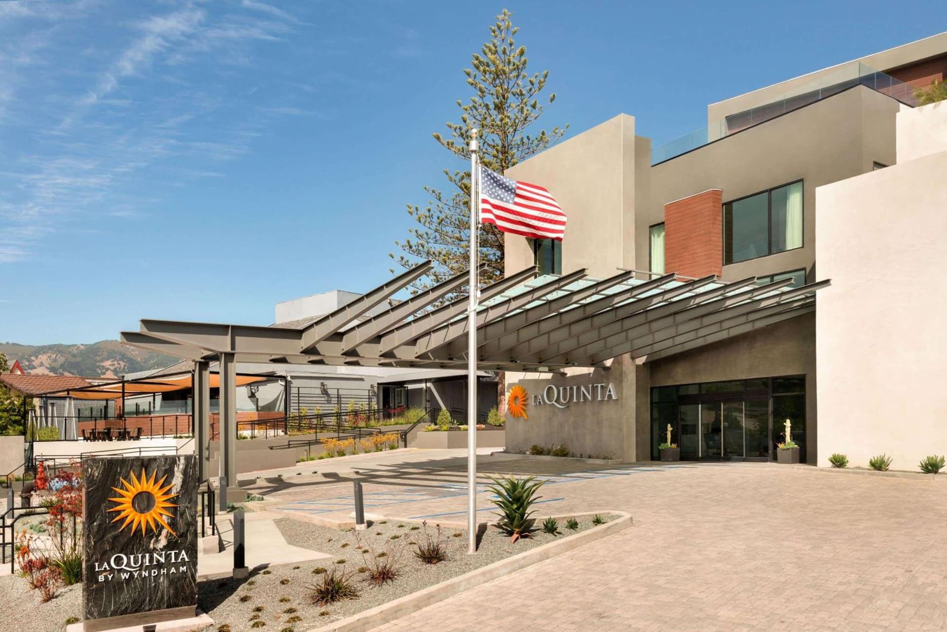 La Quinta by Wyndham San Luis Obispo featured exterior or lobby in San Luis Obispo, CA — similar hotel