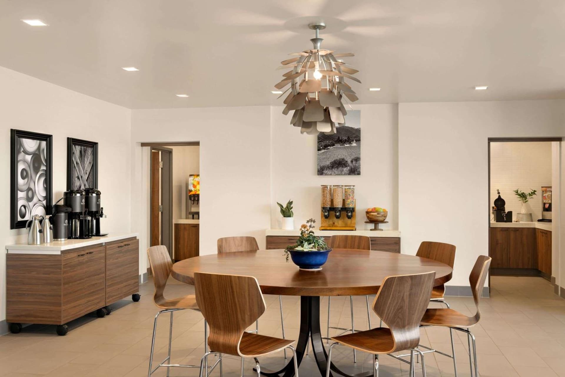 La Quinta by Wyndham San Luis Obispo gallery photo in San Luis Obispo, CA — image 4