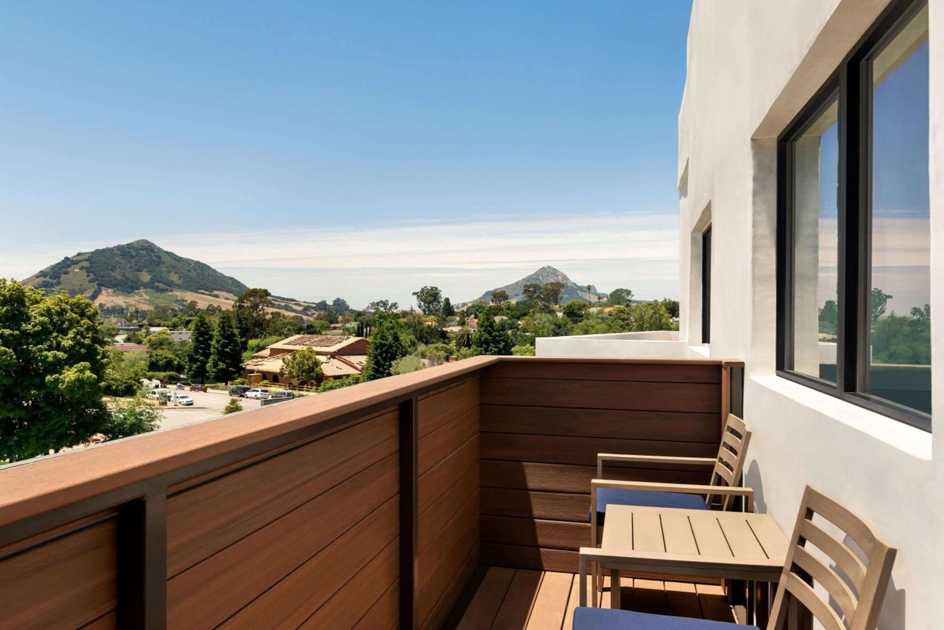 La Quinta by Wyndham San Luis Obispo gallery photo in San Luis Obispo, CA — image 17