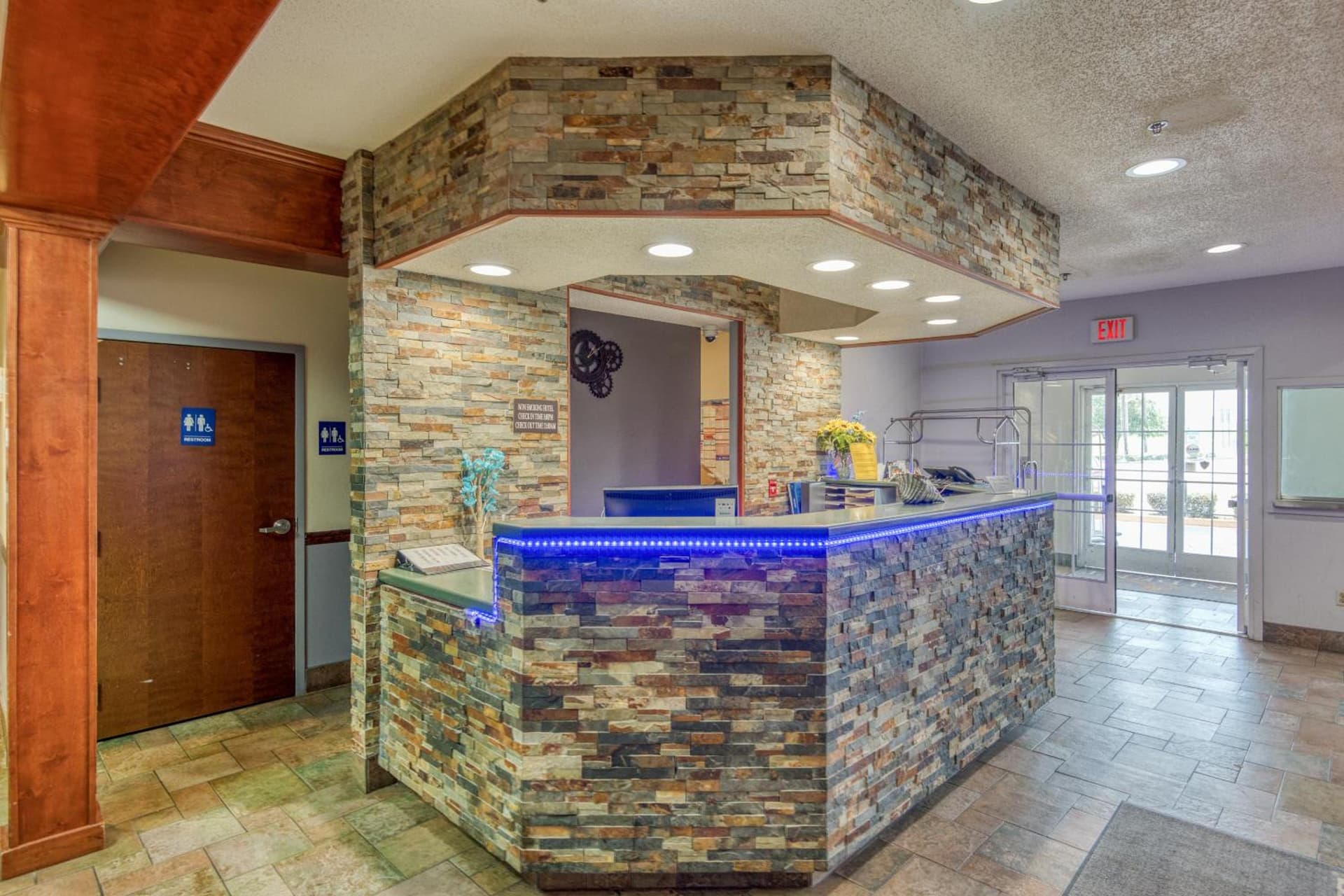Trident Inn & Suites, Baton Rouge gallery photo in Baton Rouge, LA — image 27