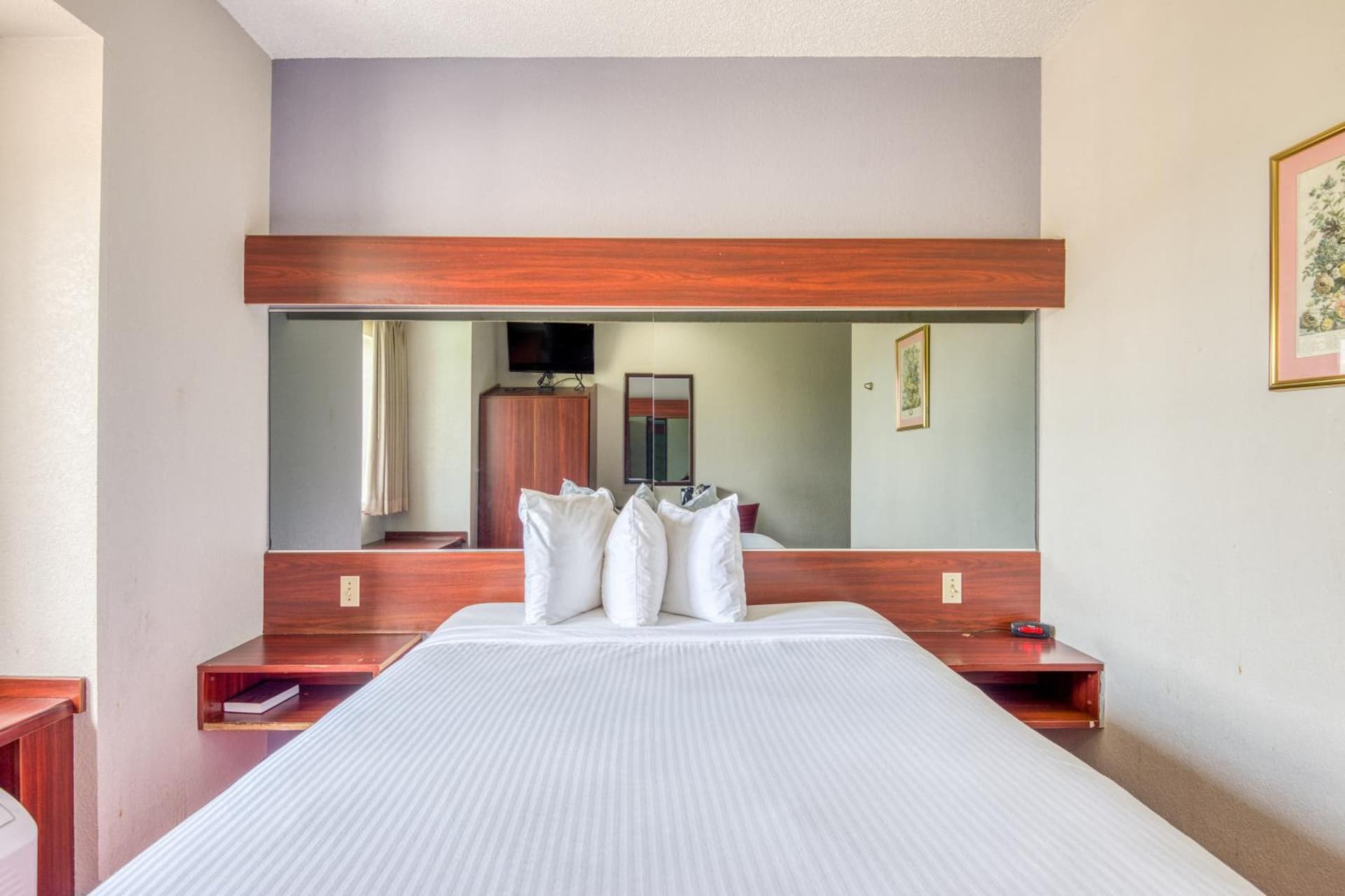 Trident Inn & Suites, Baton Rouge gallery photo in Baton Rouge, LA — image 33