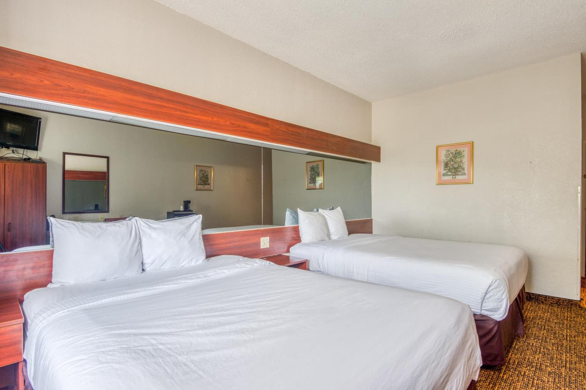 Trident Inn & Suites, Baton Rouge gallery photo in Baton Rouge, LA — image 9