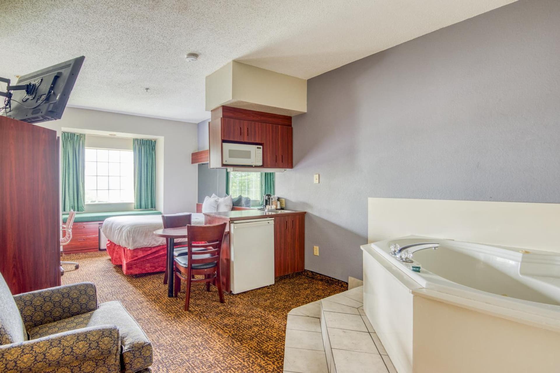 Trident Inn & Suites, Baton Rouge gallery photo in Baton Rouge, LA — image 31
