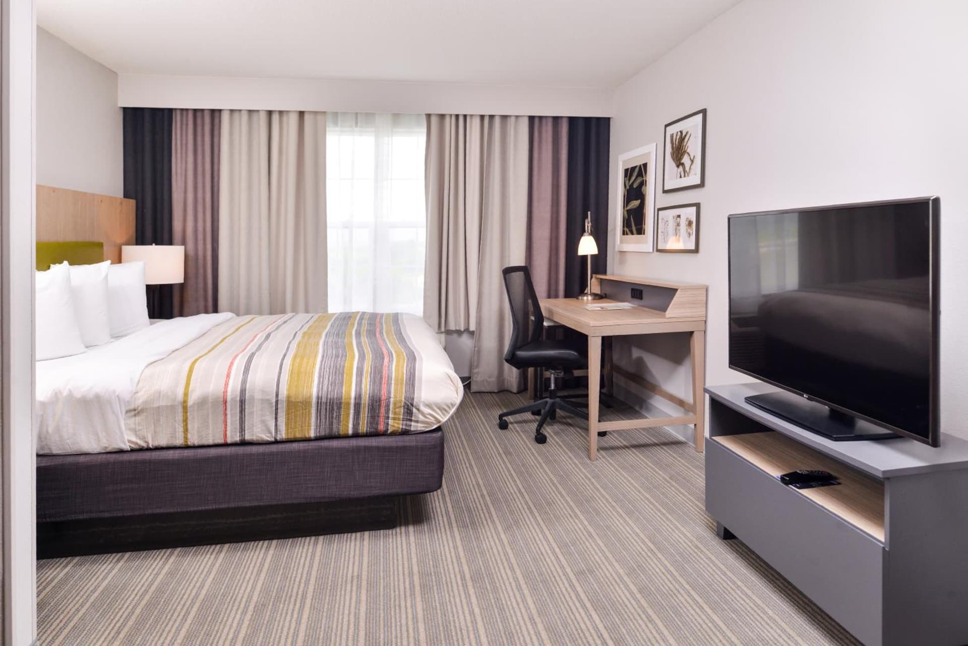 Country Inn & Suites by Radisson, Tinley Park, IL gallery photo in Tinley Park, IL — image 57