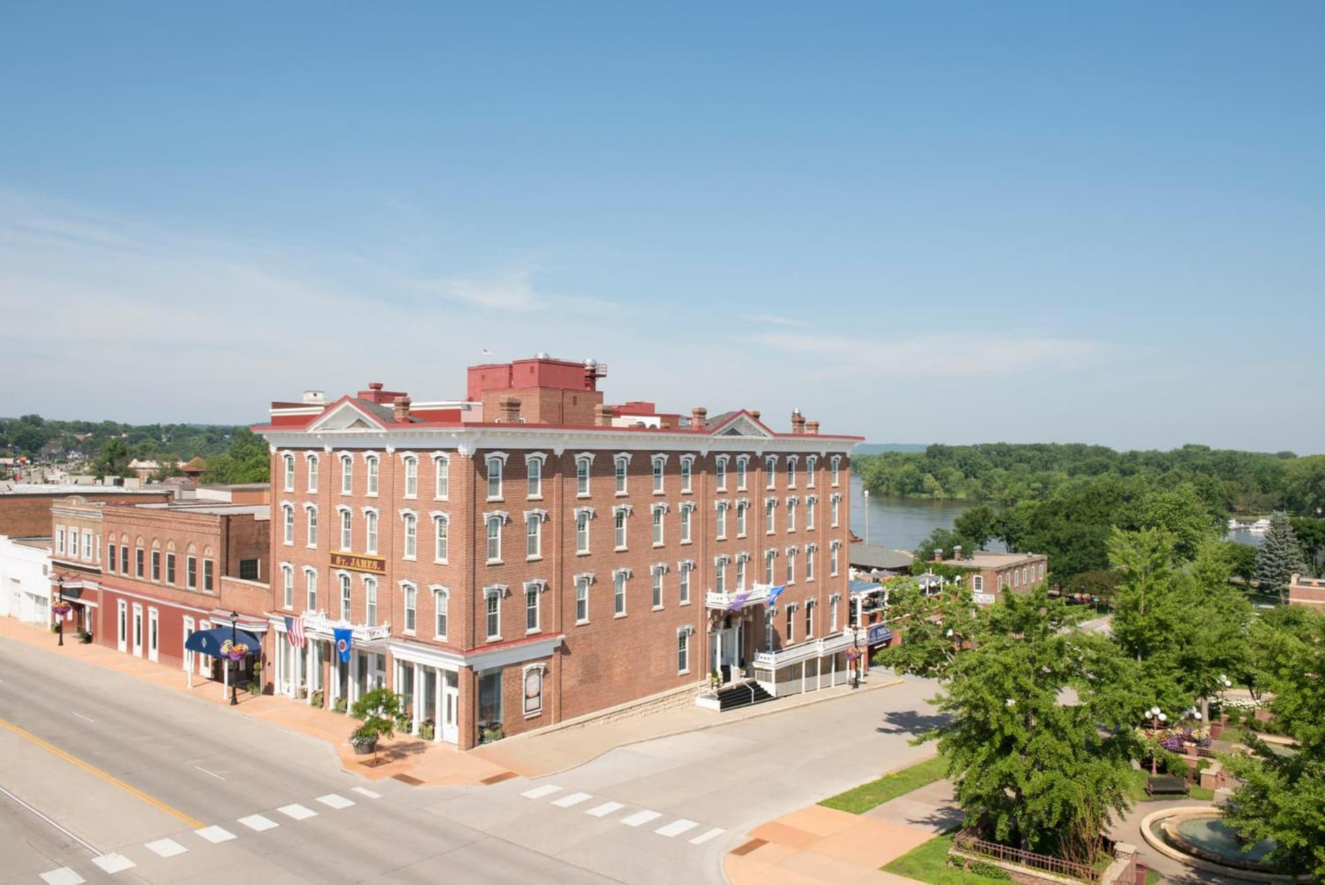 St James Hotel, a Historic Hotel of America gallery photo in Red Wing, MN — image 30