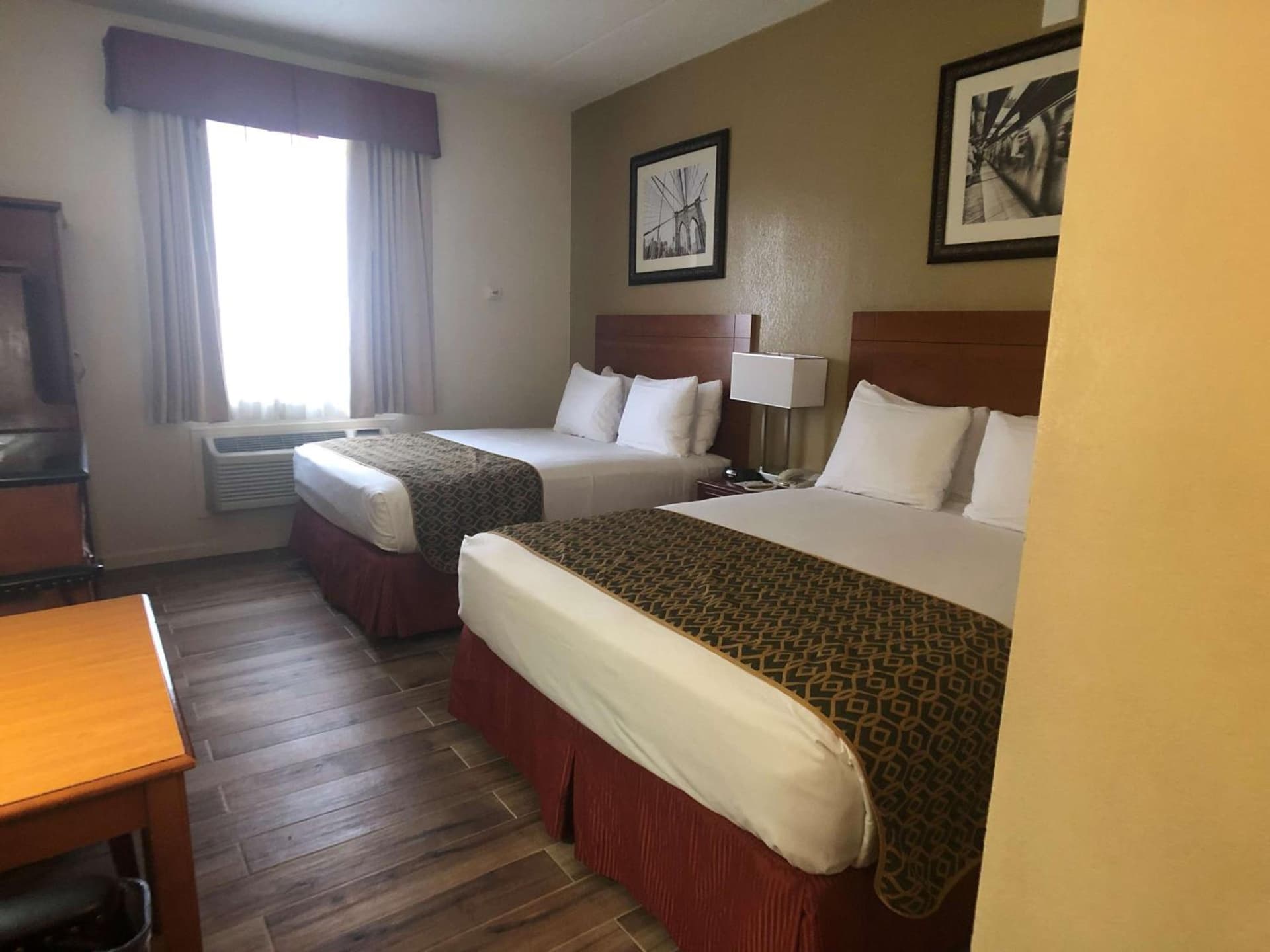 Best Western Jamaica Inn gallery photo in Queens, NY — image 4