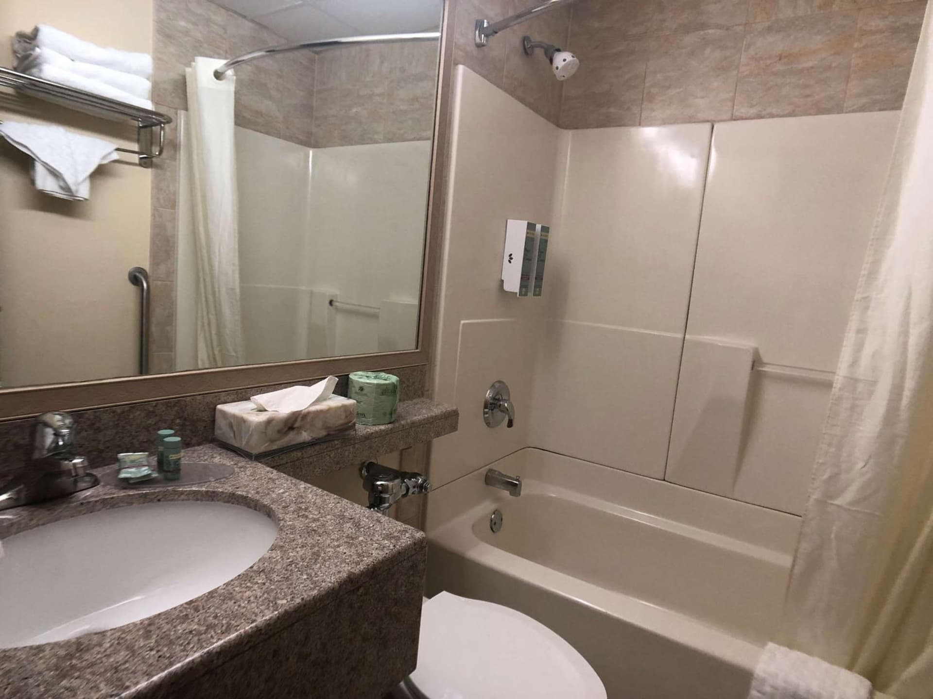 Best Western Jamaica Inn gallery photo in Queens, NY — image 14