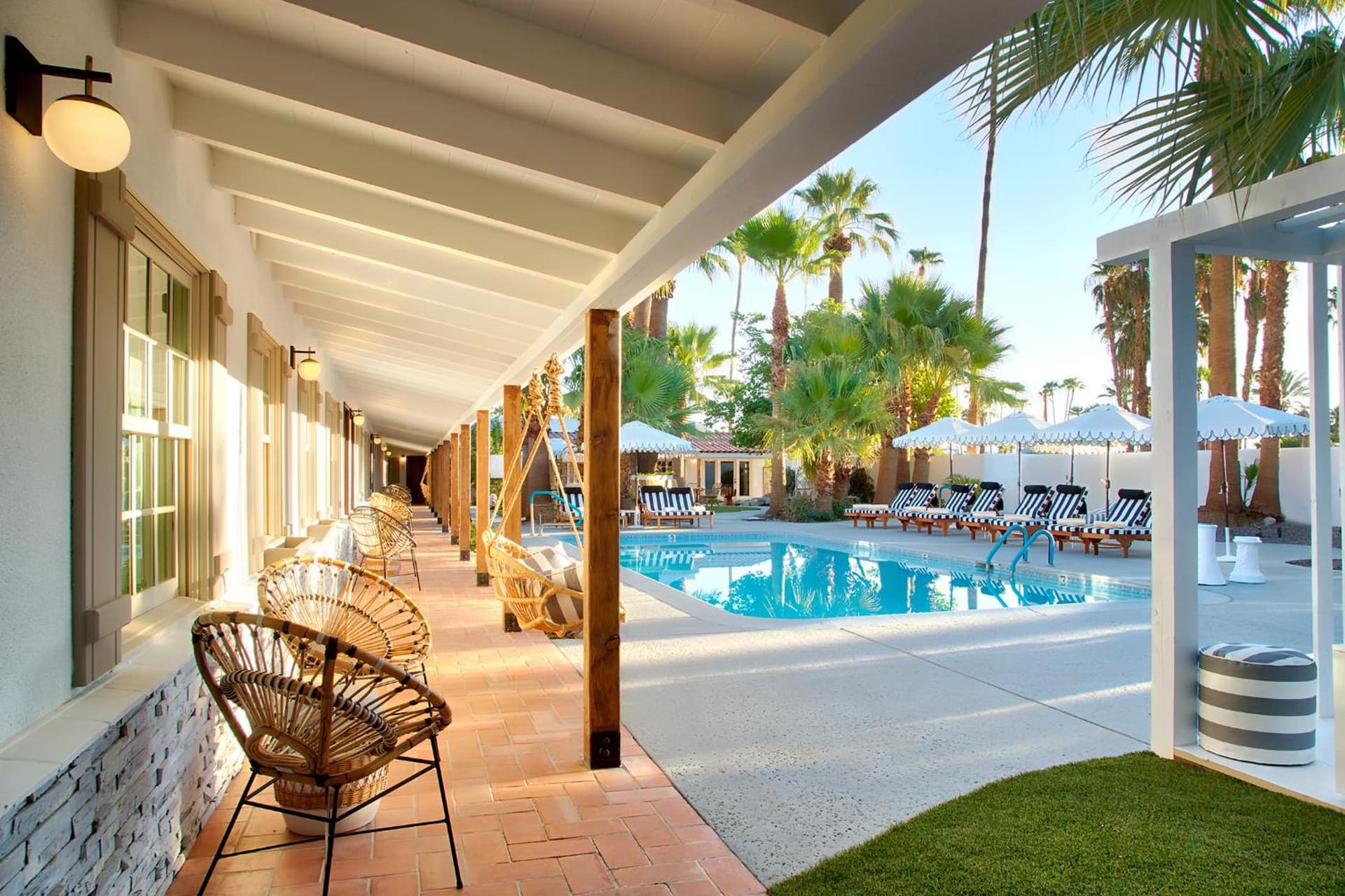 Dive Palm Springs Hotel - 21 & Over gallery photo in Palm Springs, CA — image 4