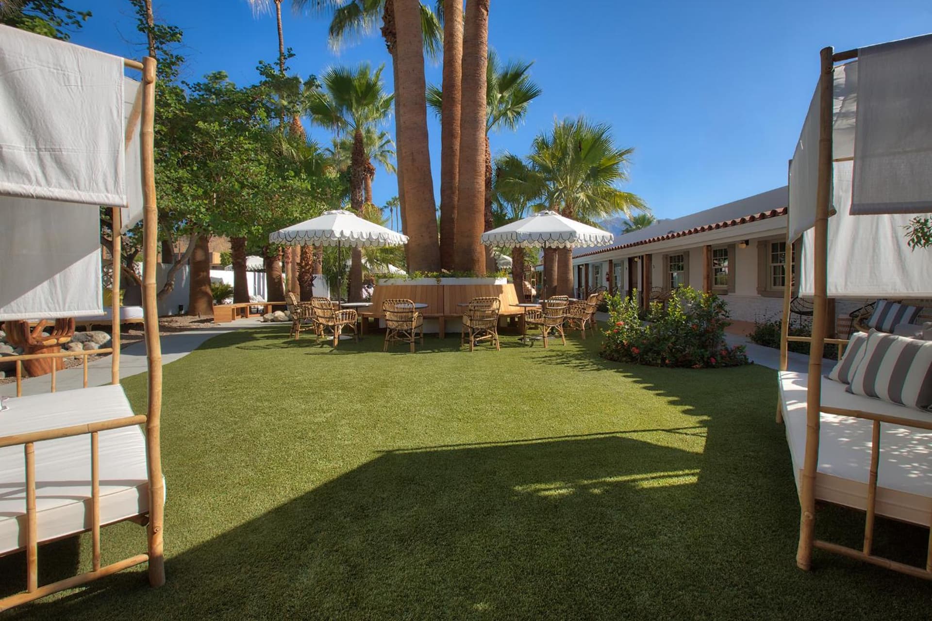 Dive Palm Springs Hotel - 21 & Over gallery photo in Palm Springs, CA — image 48