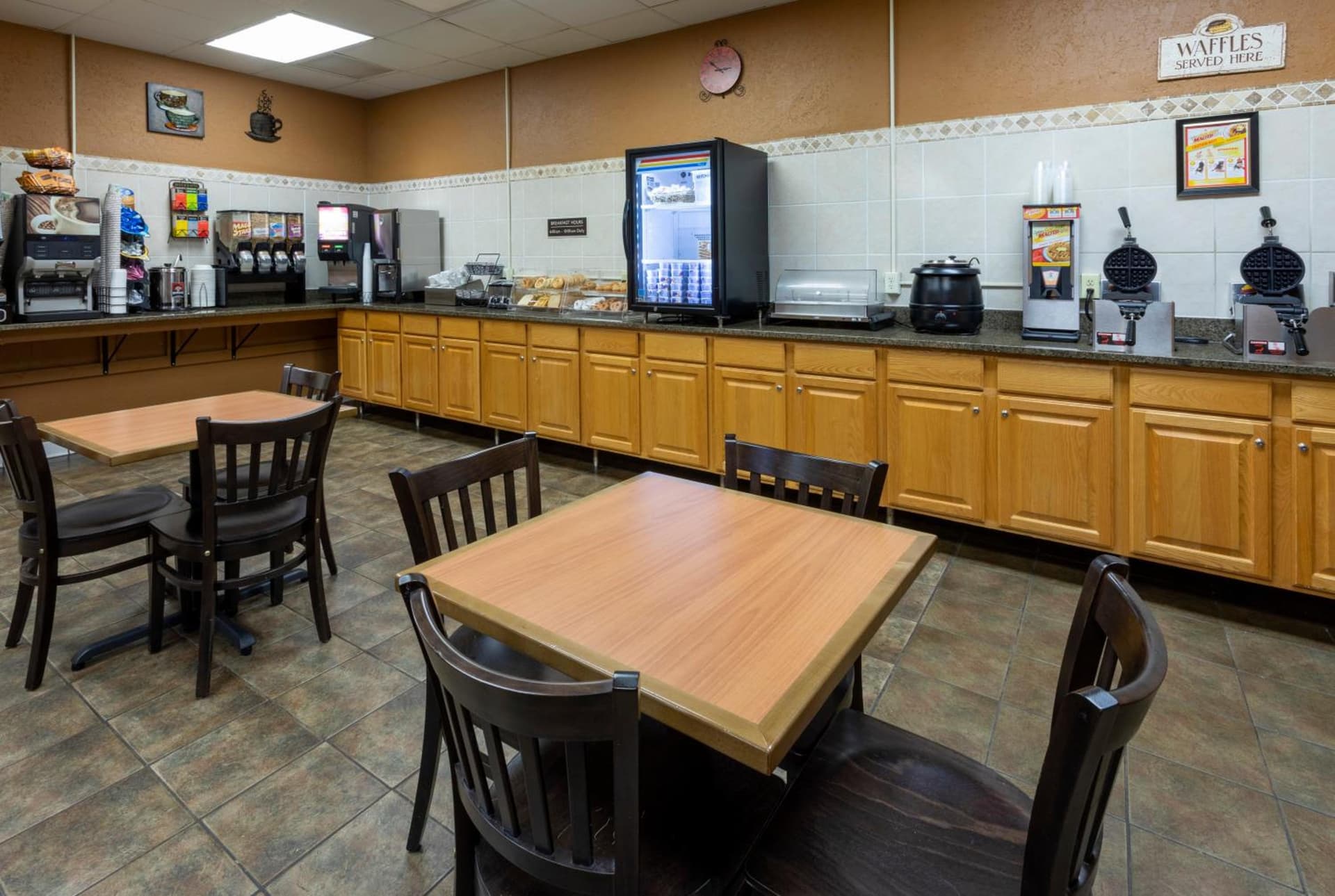 Med City Inn & Suites Rochester Mayo Clinic Area gallery photo in Rochester, MN — image 8