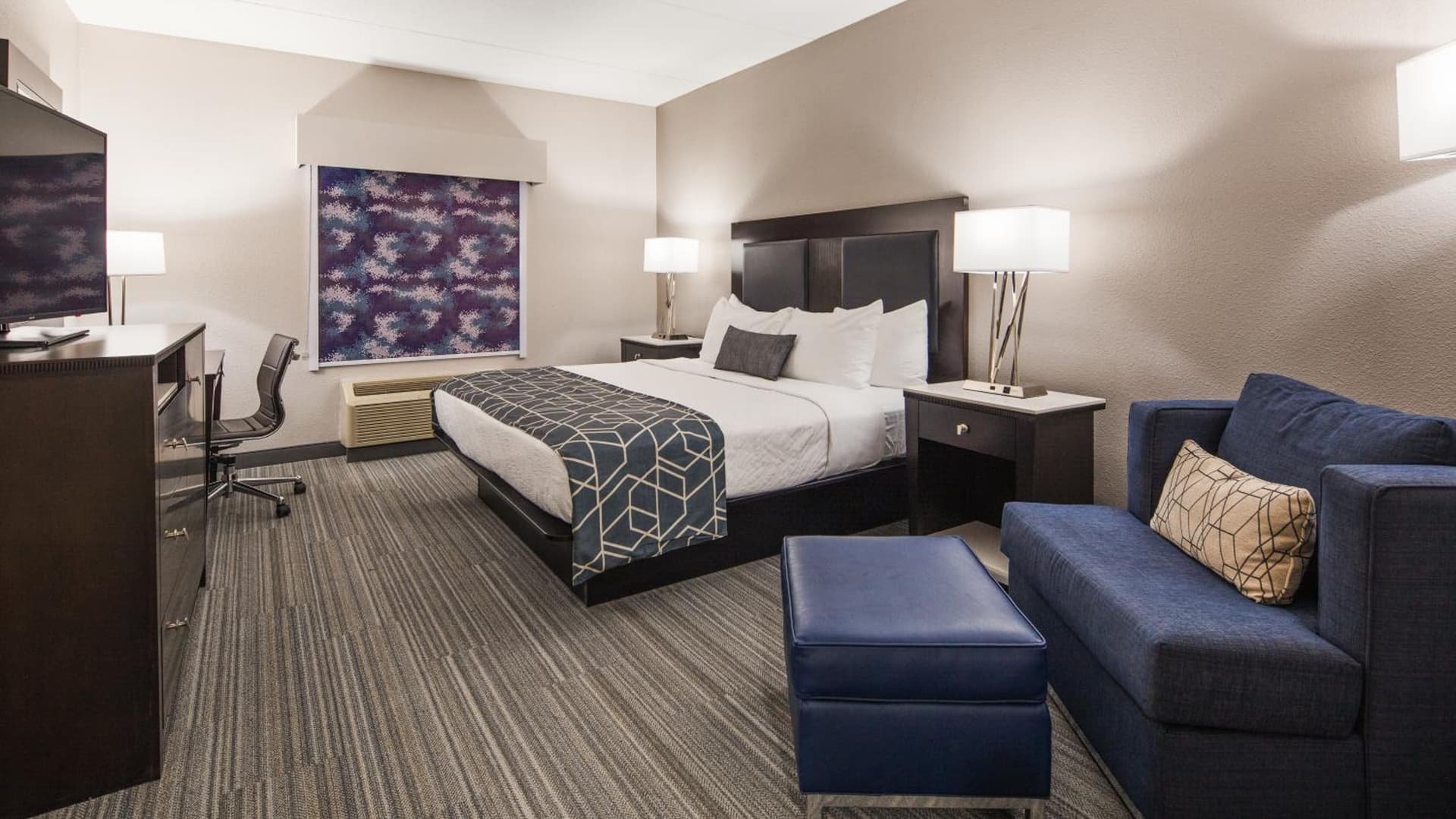 Best Western Plus Wilkes Barre-Scranton Airport Hotel gallery photo in Pittston, PA — image 39