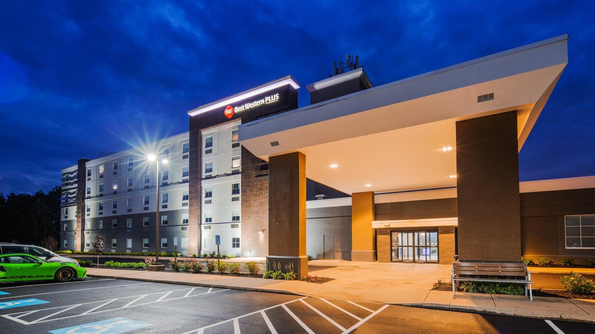 Best Western Plus Wilkes Barre-Scranton Airport Hotel gallery photo in Pittston, PA — image 46