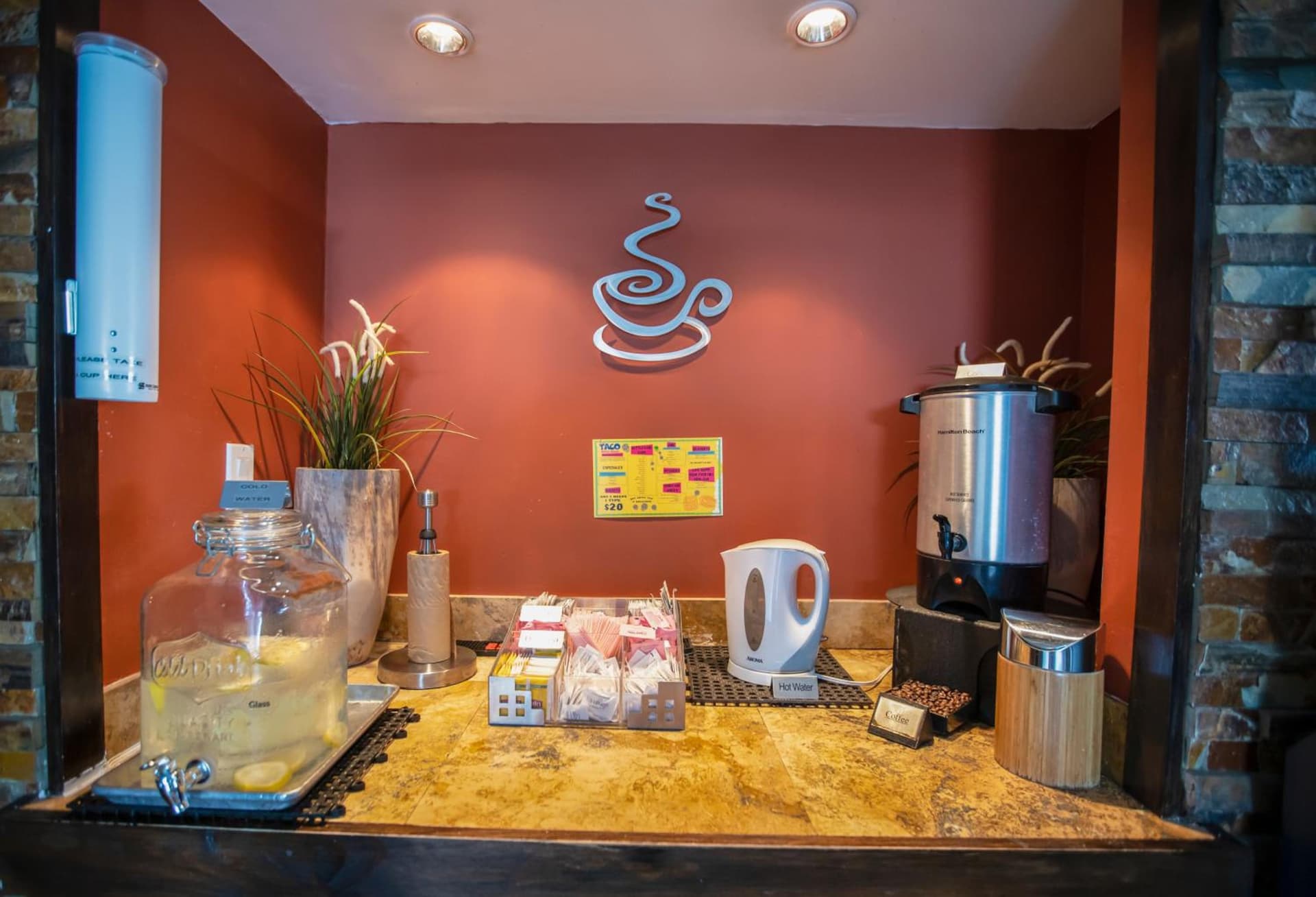 Hollywood Beach Suites and Hotel gallery photo in Hollywood, FL — image 41