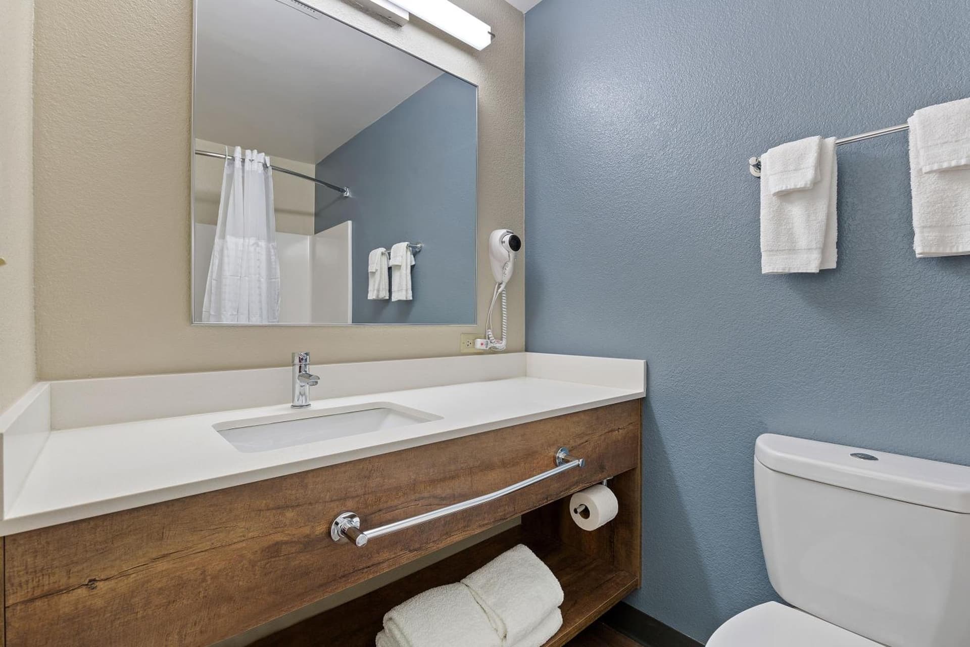 Extended Stay America Suites - San Ramon - Bishop Ranch - East gallery photo in San Ramon, CA — image 8