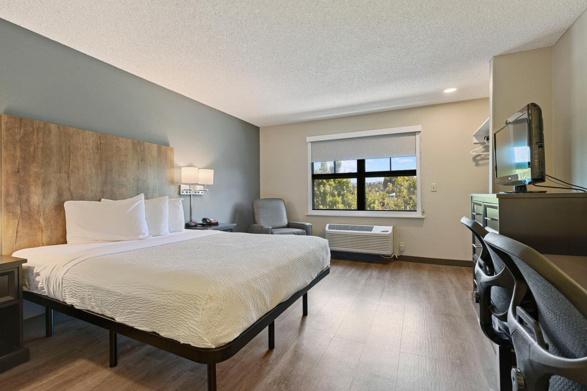 Extended Stay America Suites - San Ramon - Bishop Ranch - East gallery photo in San Ramon, CA — image 20