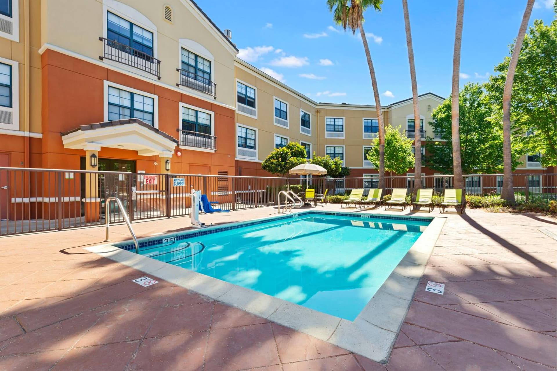 Extended Stay America Suites - San Ramon - Bishop Ranch - East gallery photo in San Ramon, CA — image 37