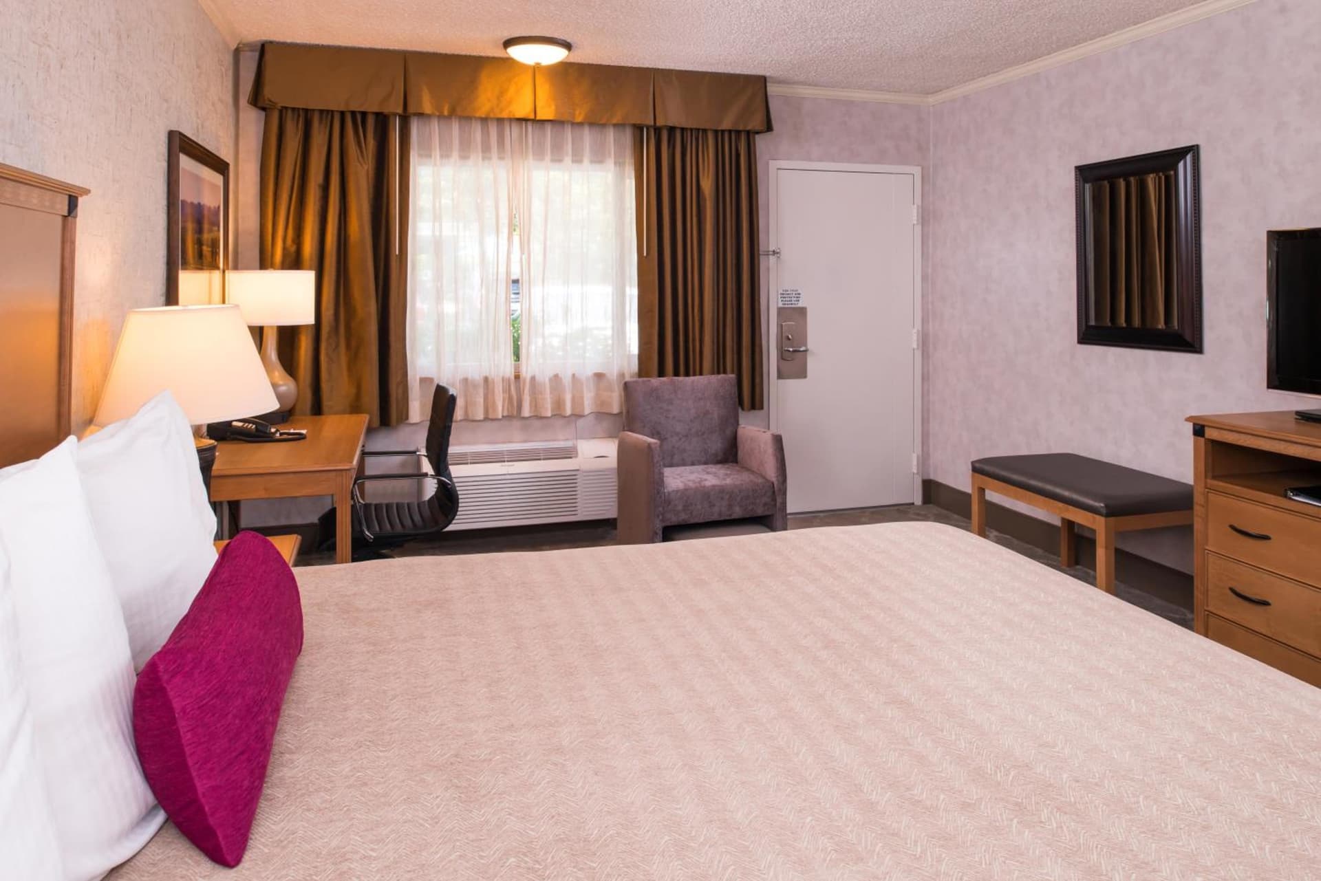 Best Western Plus Black Oak gallery photo in Paso Robles, CA — image 11