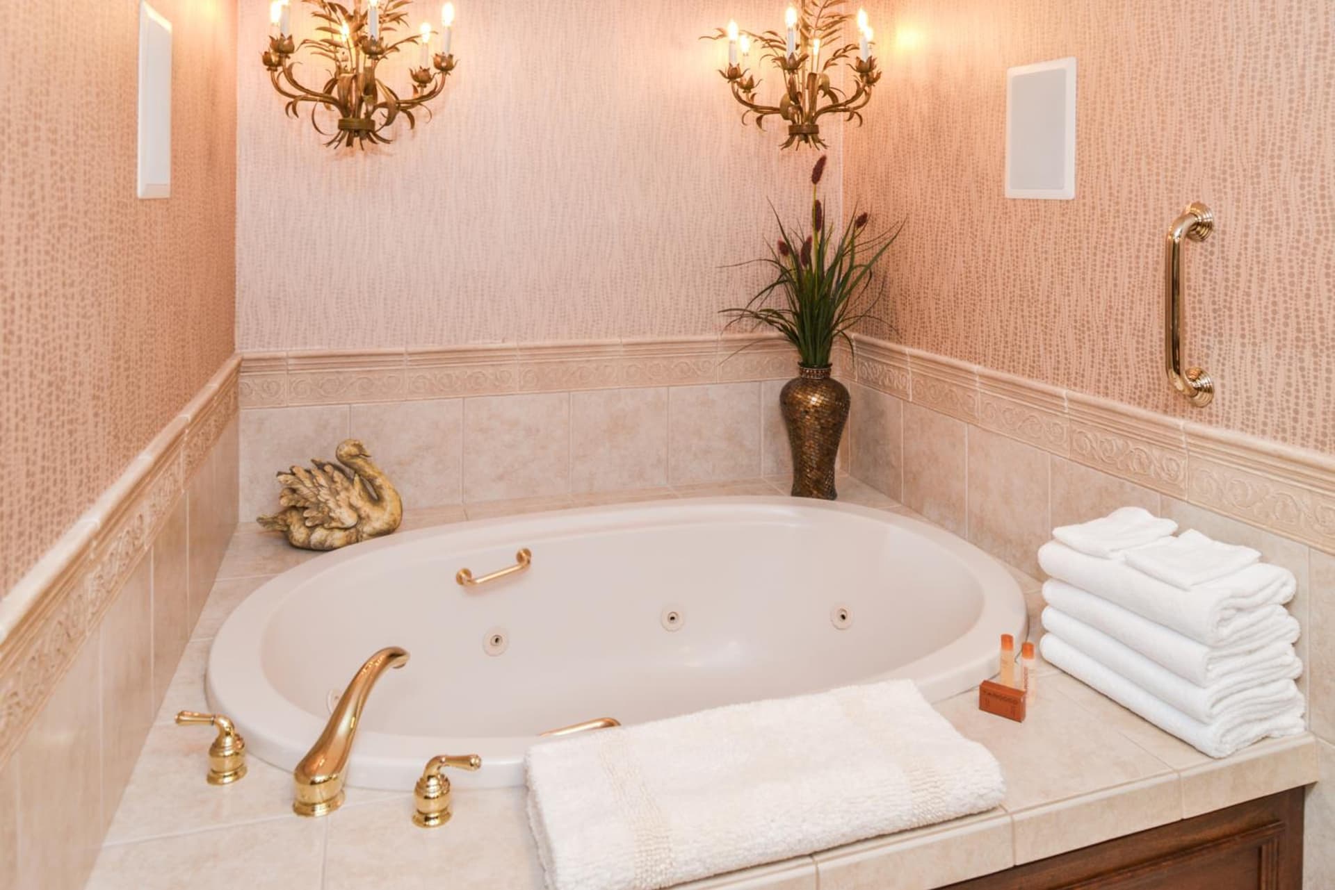 Best Western Plus Black Oak gallery photo in Paso Robles, CA — image 83
