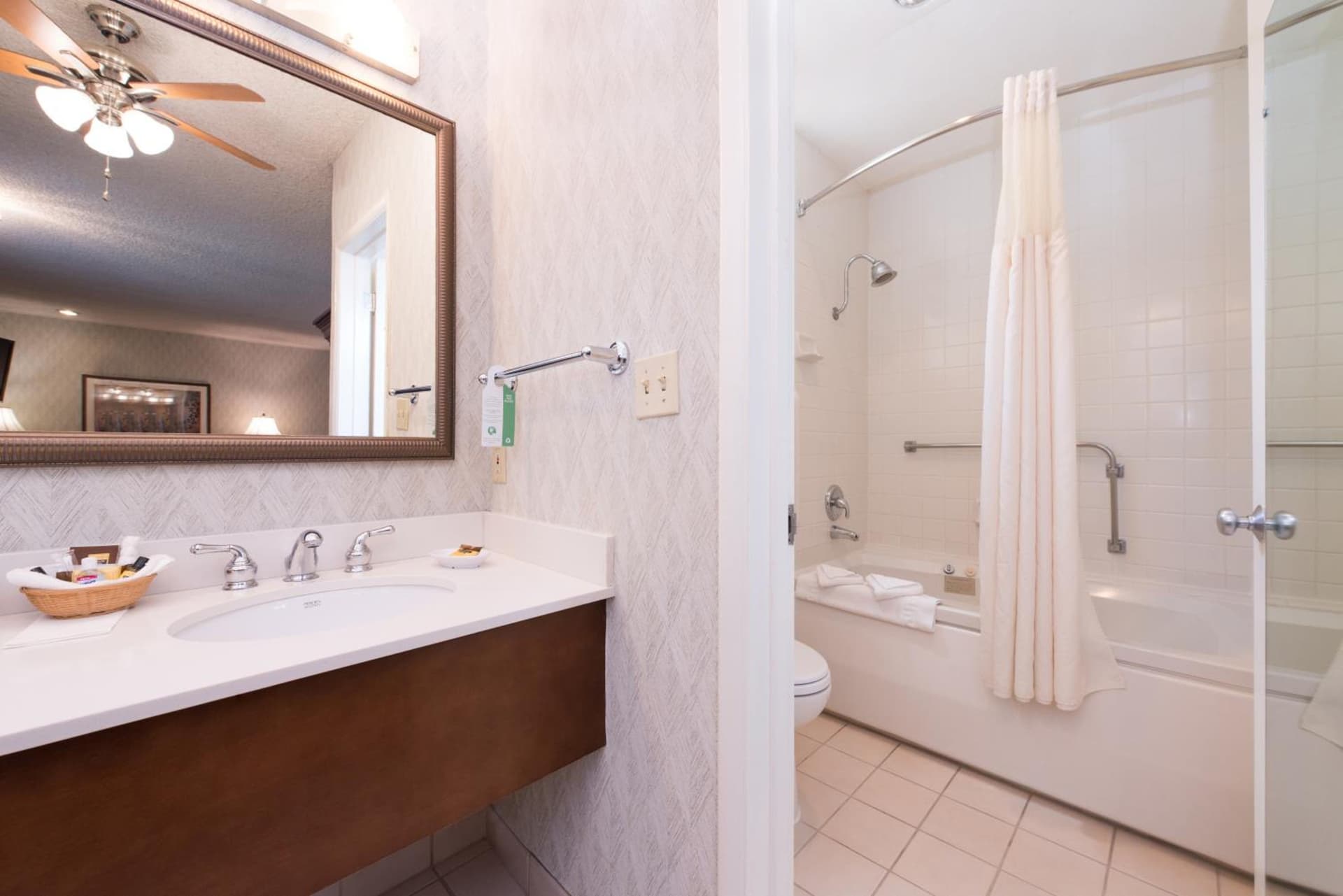 Best Western Plus Black Oak gallery photo in Paso Robles, CA — image 20