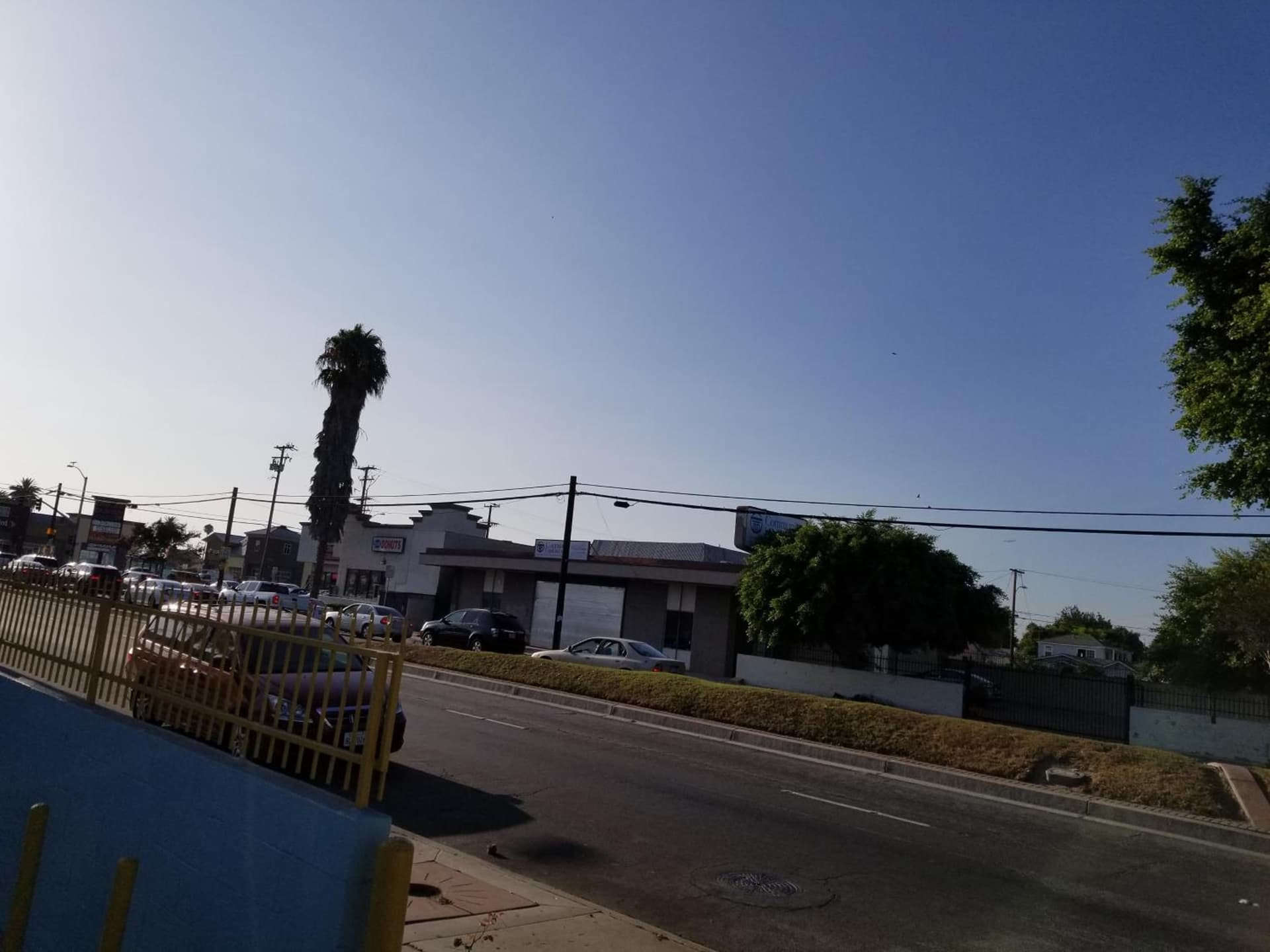 Rose motel property views in Compton, CA — gallery photo 3