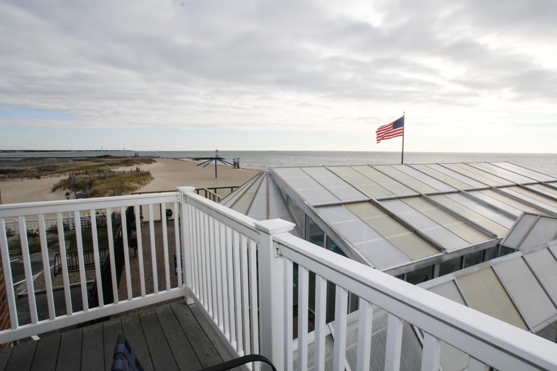 Ocean Club on Smuggler's Beach gallery photo in South Yarmouth, MA — image 58