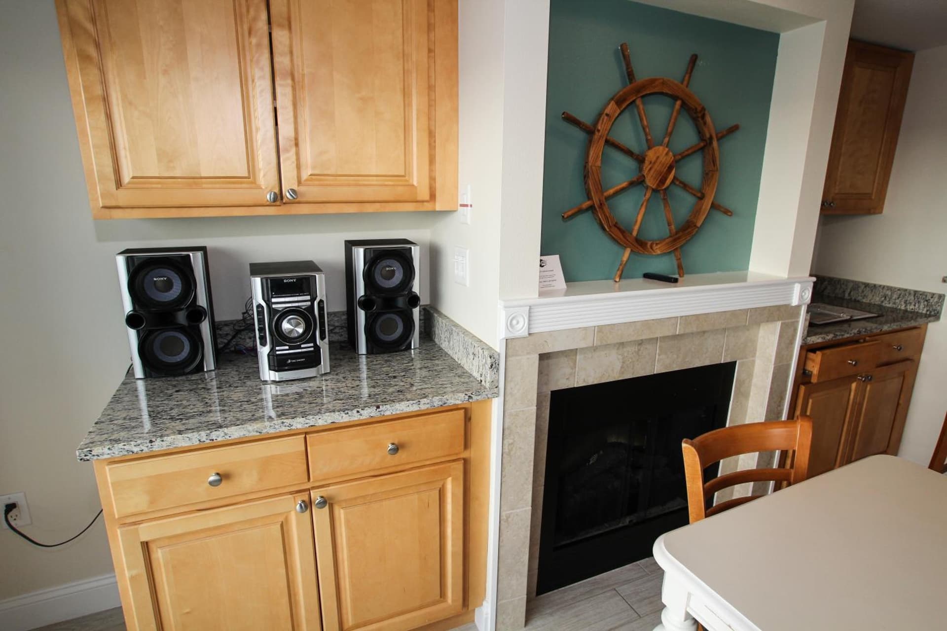 Ocean Club on Smuggler's Beach gallery photo in South Yarmouth, MA — image 38