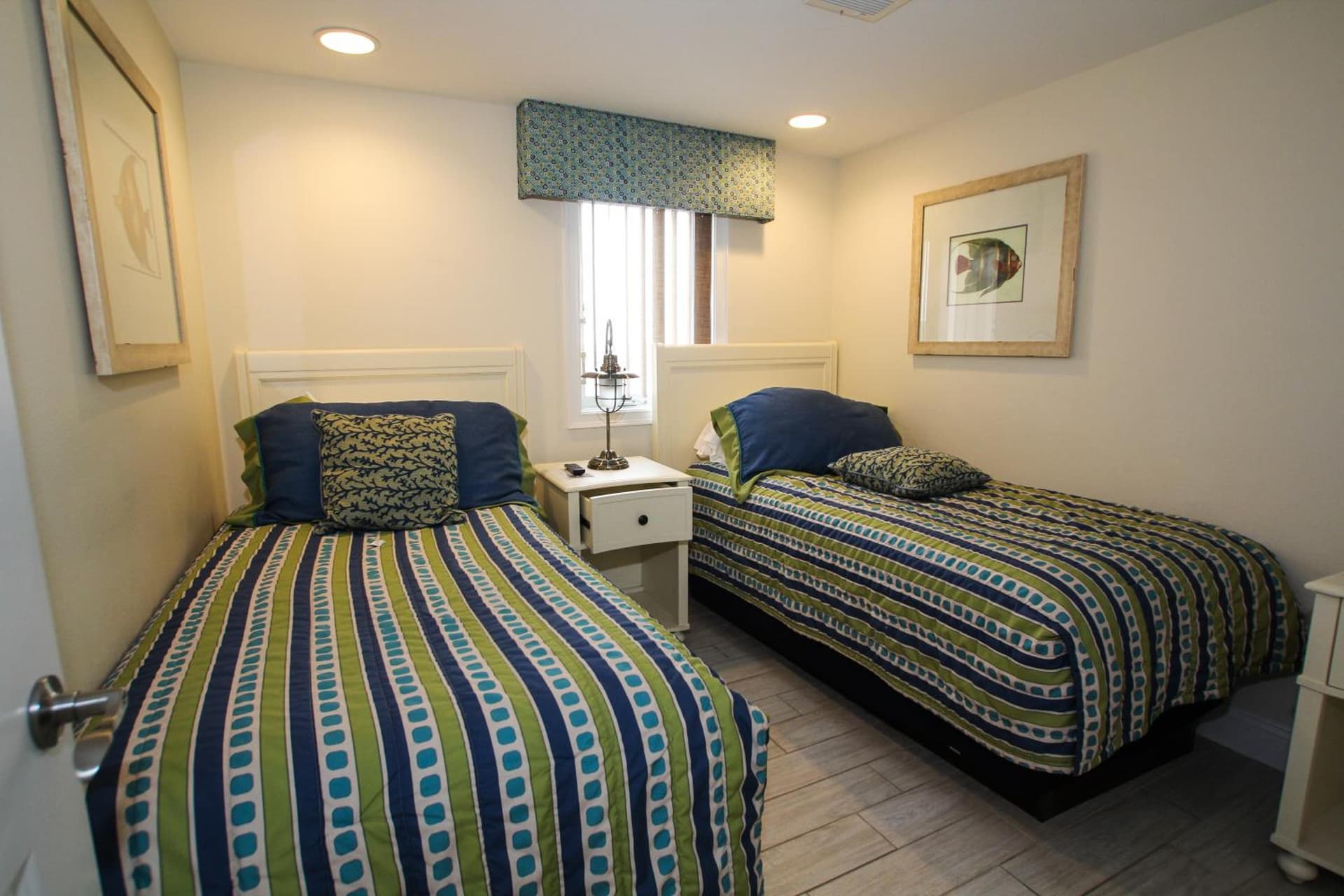 Ocean Club on Smuggler's Beach gallery photo in South Yarmouth, MA — image 65