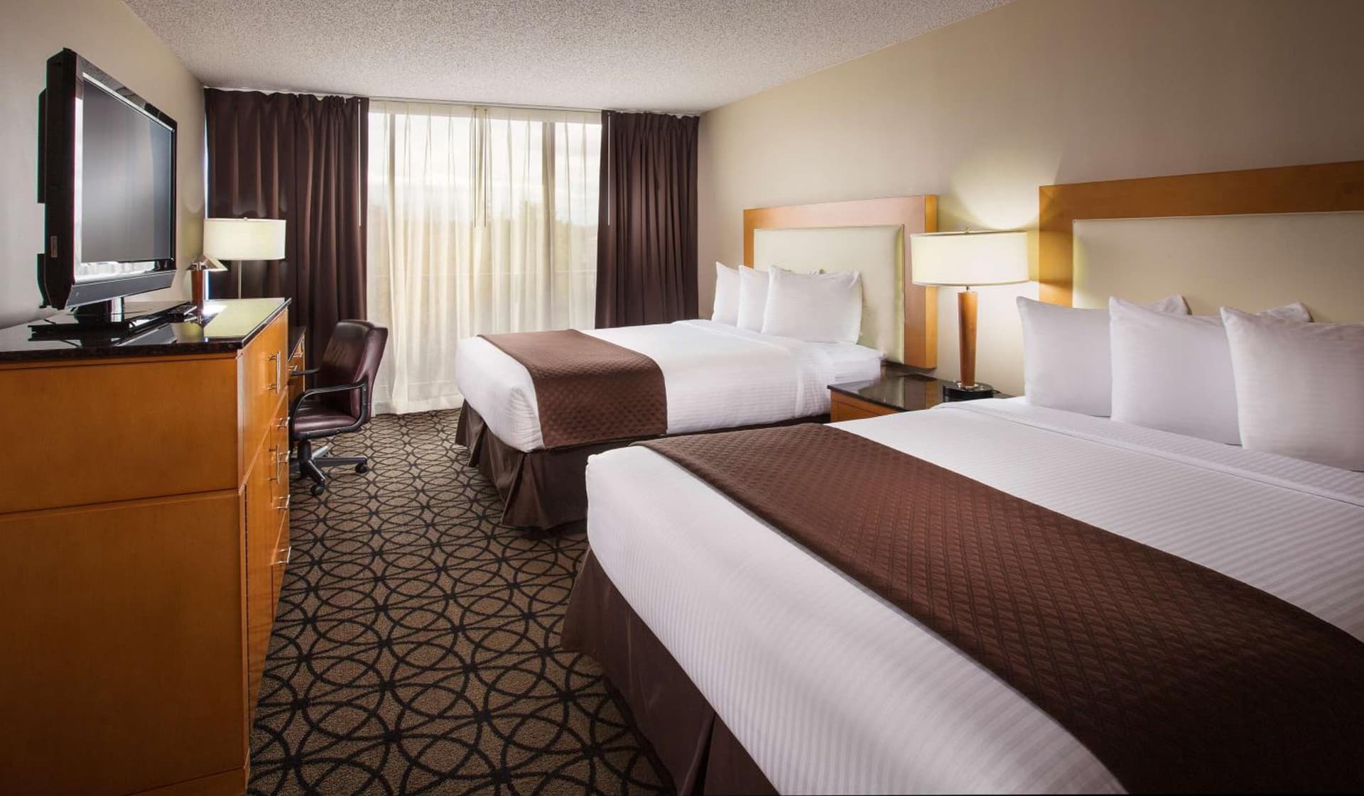 Red Lion Inn & Suites Olympia, Governor Hotel gallery photo in Olympia, WA — image 17