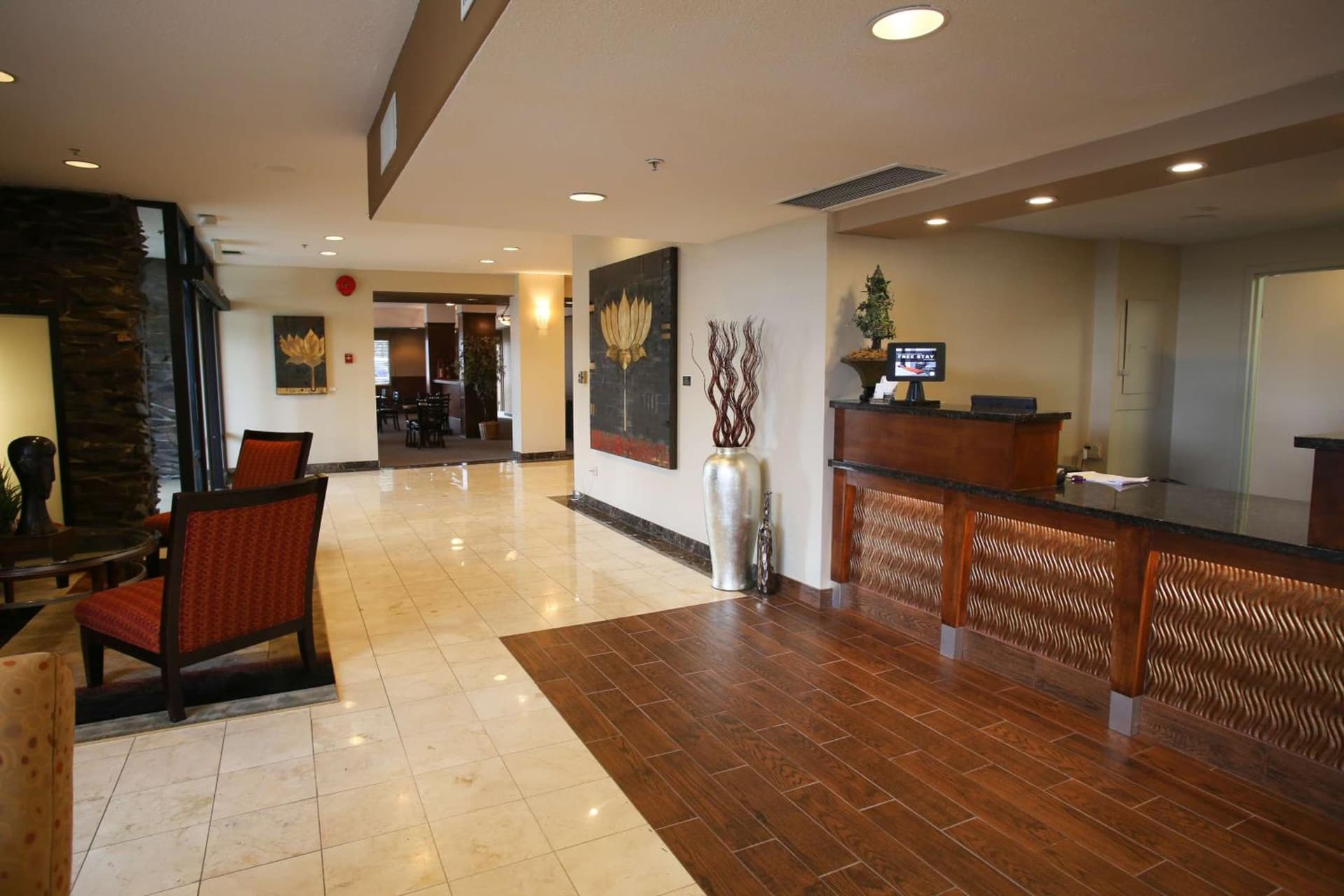 Red Lion Inn & Suites Olympia, Governor Hotel gallery photo in Olympia, WA — image 19