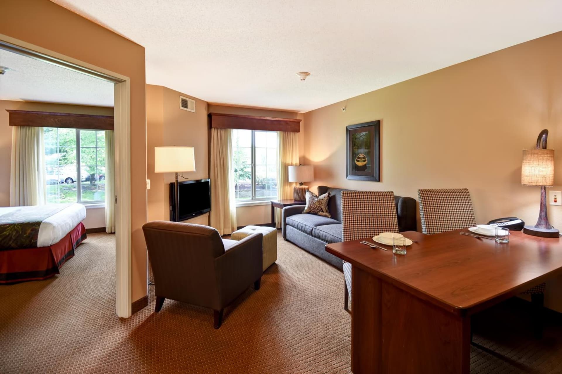 GrandStay Hotel & Suites La Crosse gallery photo in La Crosse, WI — image 10