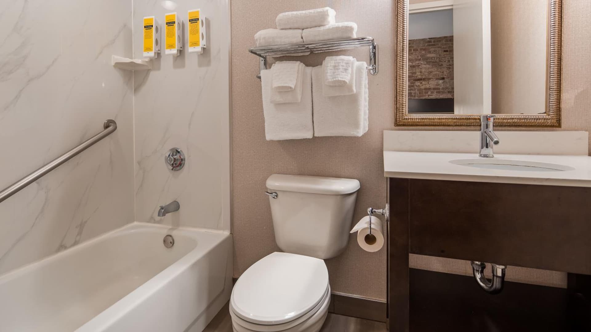 Best Western Plus St. Christopher Hotel gallery photo in New Orleans, LA — image 74