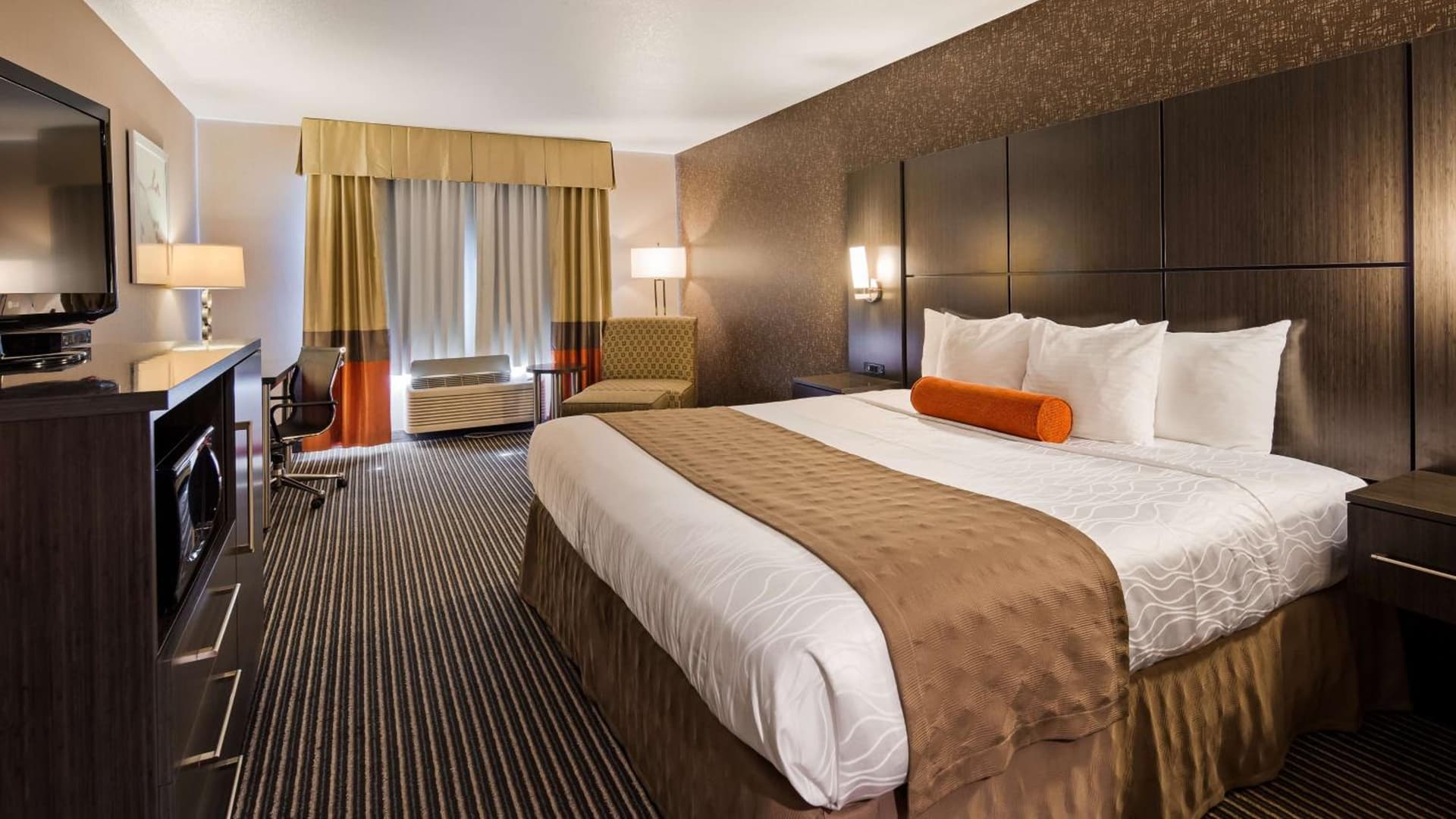 Best Western Plus Rama Inn & Suites gallery photo in Oakdale, CA — image 25