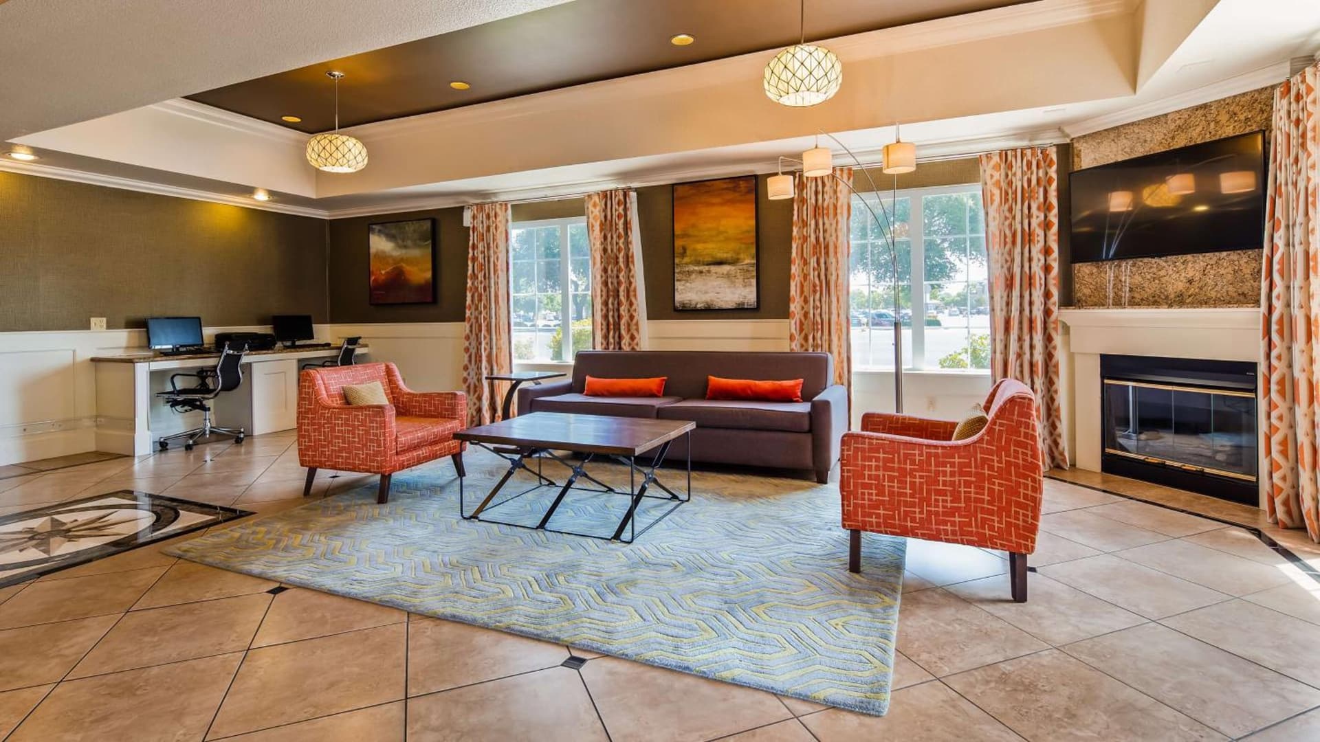 Best Western Plus Rama Inn & Suites interior in Oakdale, CA — gallery photo 2