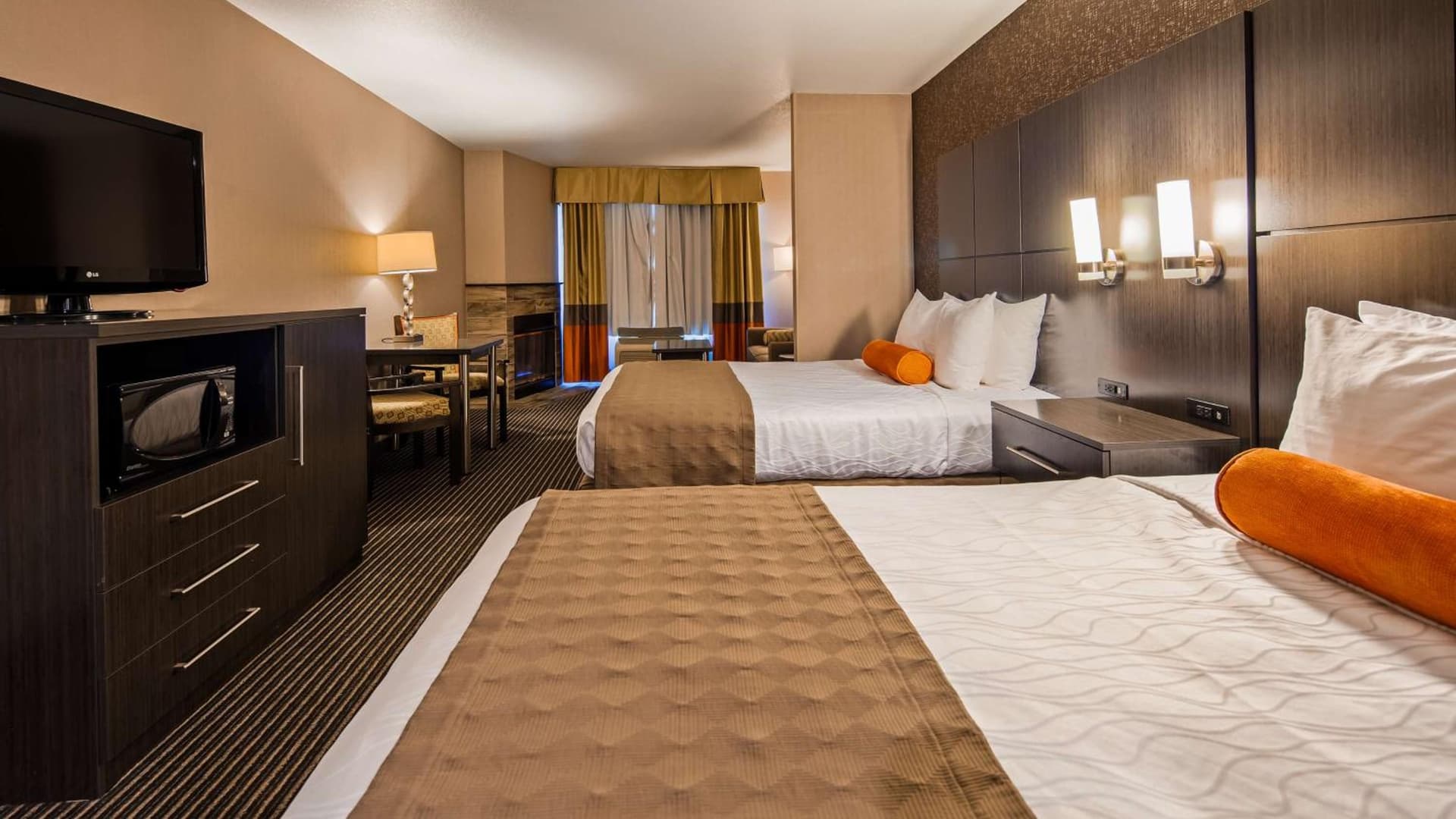 Best Western Plus Rama Inn & Suites gallery photo in Oakdale, CA — image 37