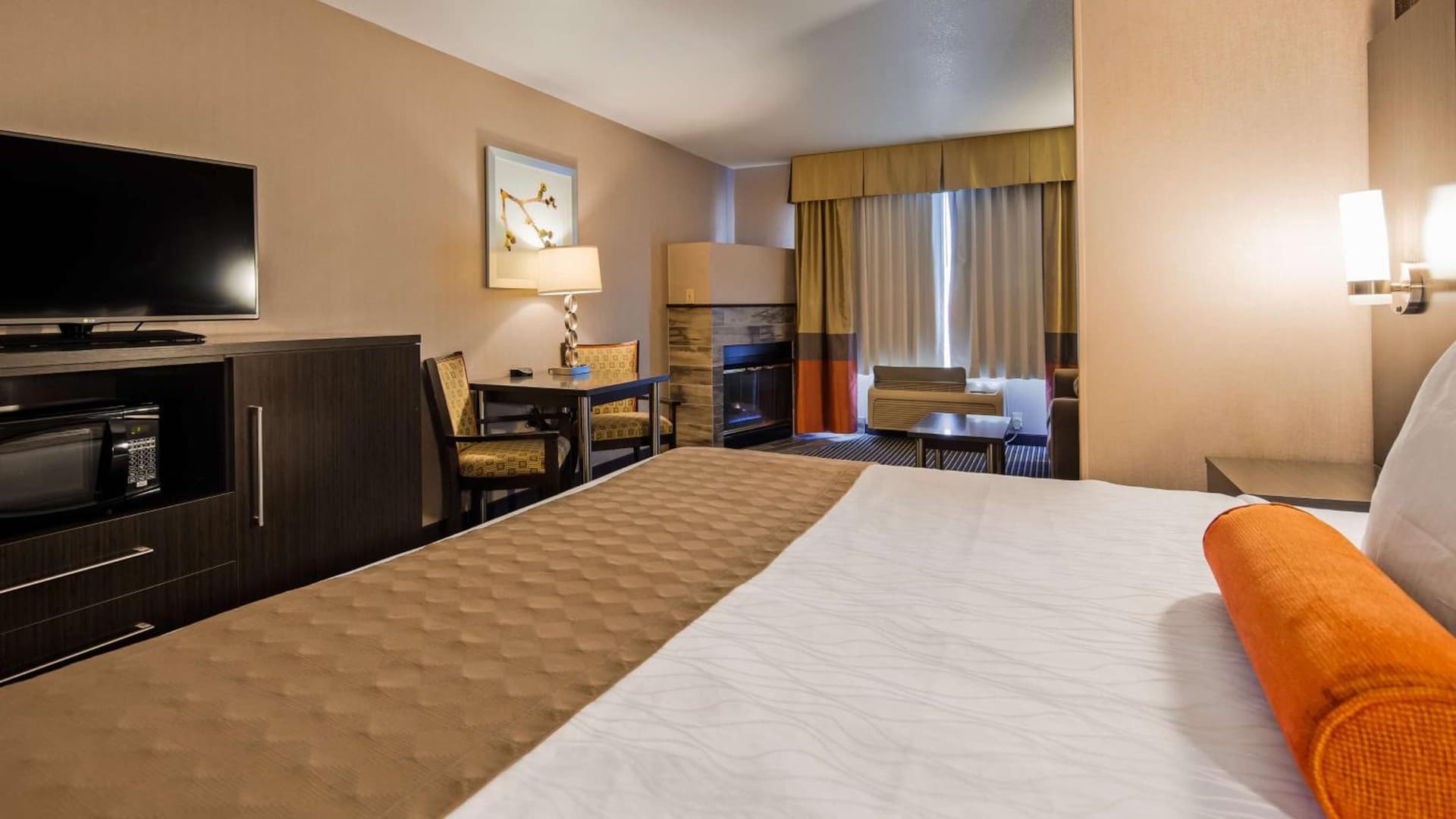 Best Western Plus Rama Inn & Suites gallery photo in Oakdale, CA — image 21