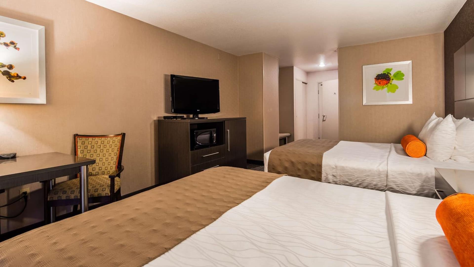 Best Western Plus Rama Inn & Suites gallery photo in Oakdale, CA — image 12