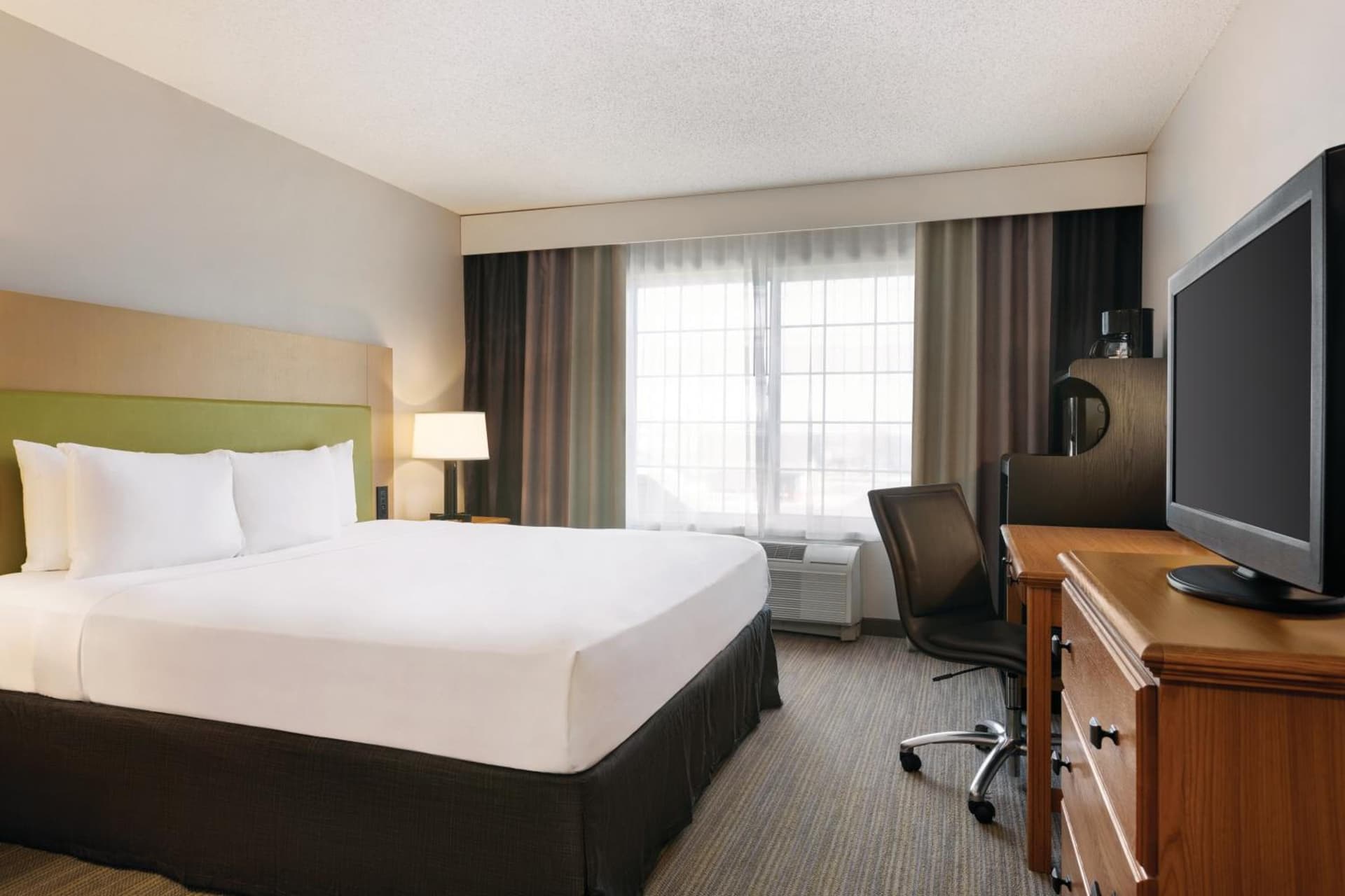 Country Inn & Suites by Radisson, Springfield, OH gallery photo in Springfield, OH — image 25