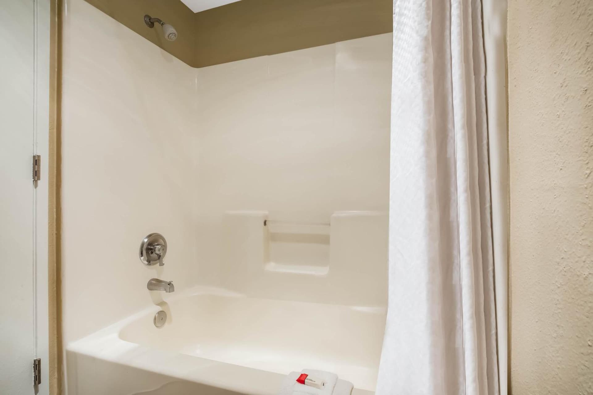 Baymont by Wyndham Tri-Cities/Kennewick WA property views in Kennewick, WA — gallery photo 3