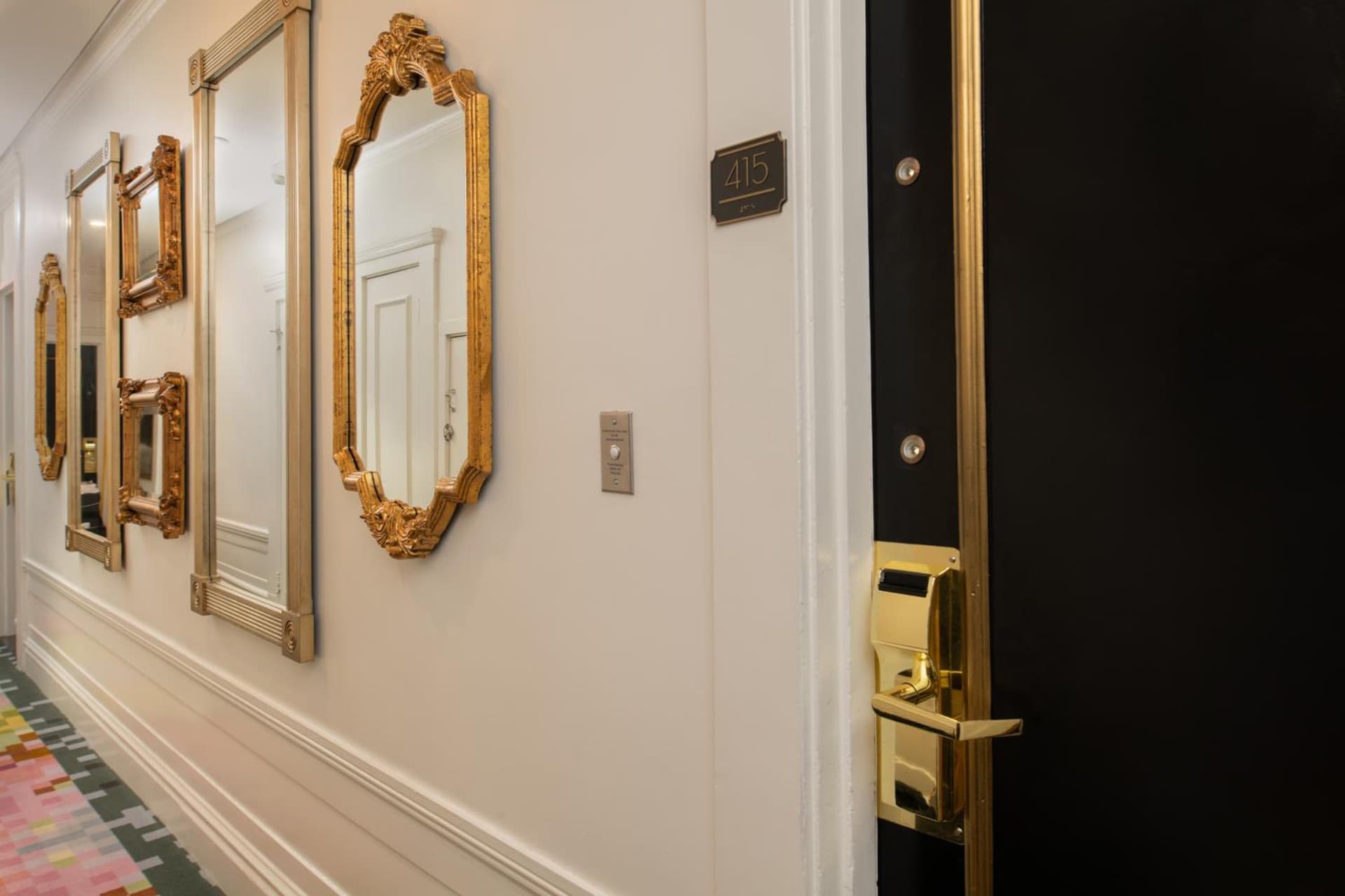 Staypineapple, An Elegant Hotel, Union Square gallery photo in San Francisco, CA — image 15