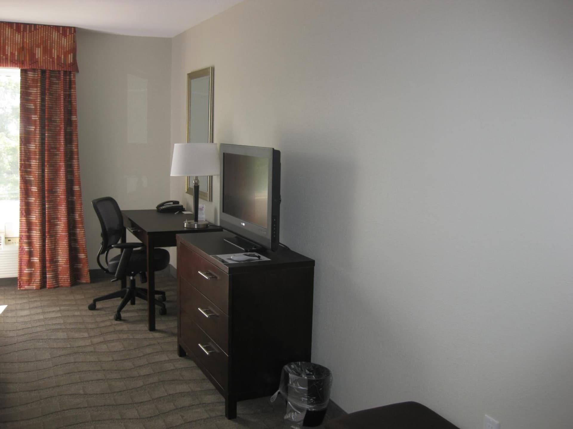 Country Inn & Suites by Radisson, Dearborn, MI gallery photo in Dearborn, MI — image 40