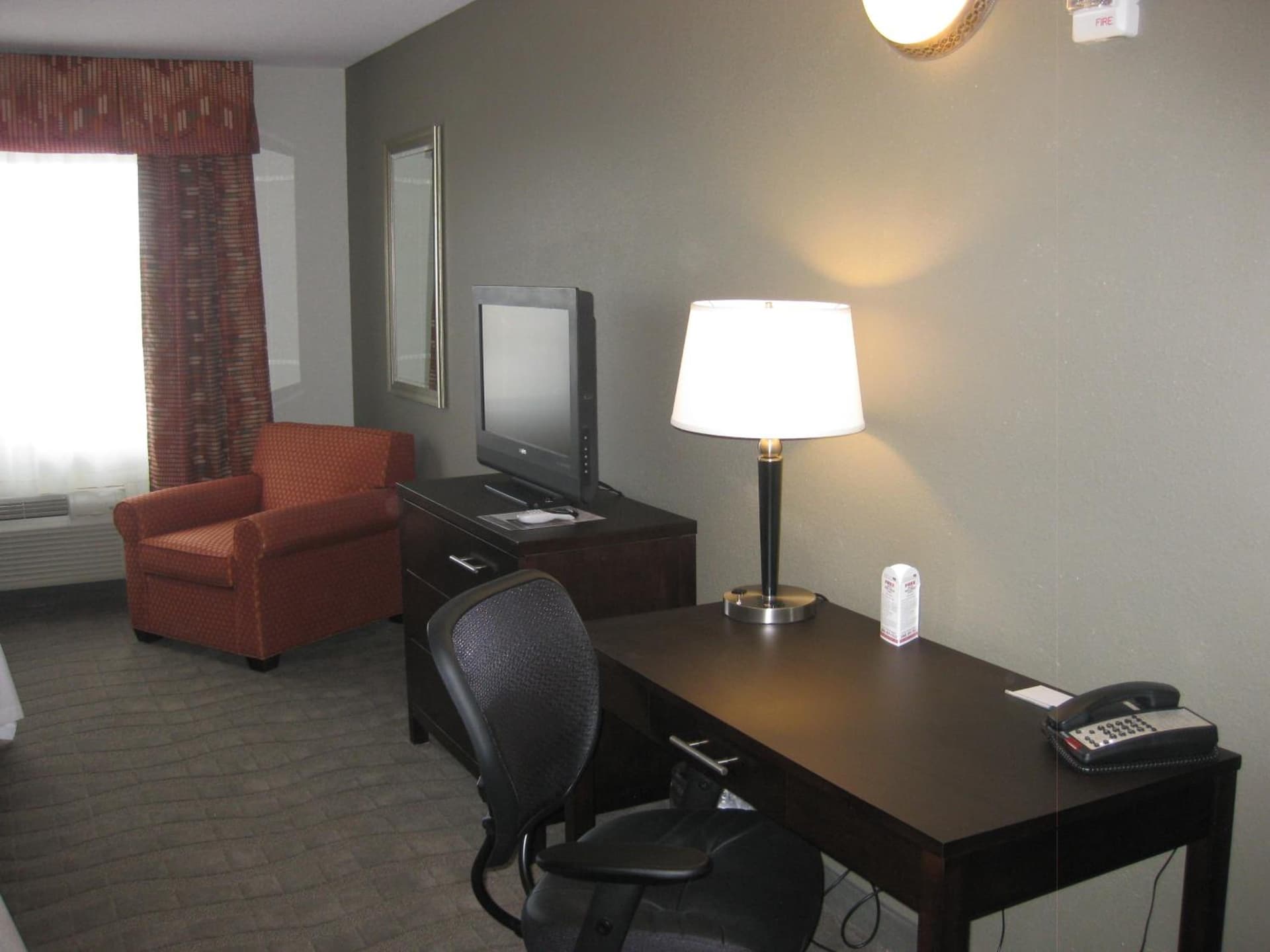 Country Inn & Suites by Radisson, Dearborn, MI gallery photo in Dearborn, MI — image 36
