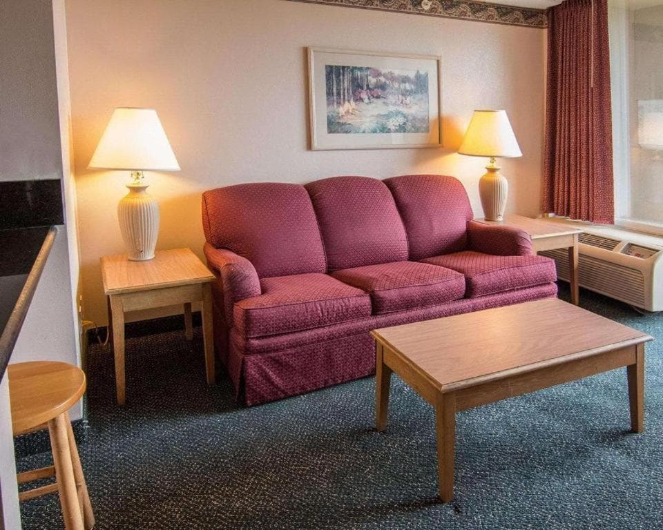 Economy Inn & Suites gallery photo in Shreveport, LA — image 34