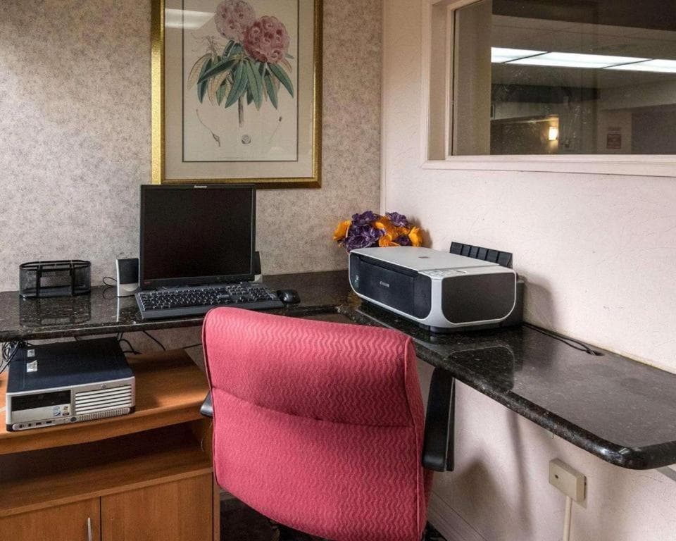 Economy Inn & Suites gallery photo in Shreveport, LA — image 37