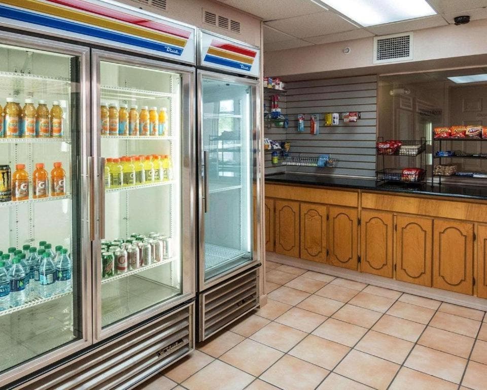 Economy Inn & Suites gallery photo in Shreveport, LA — image 6